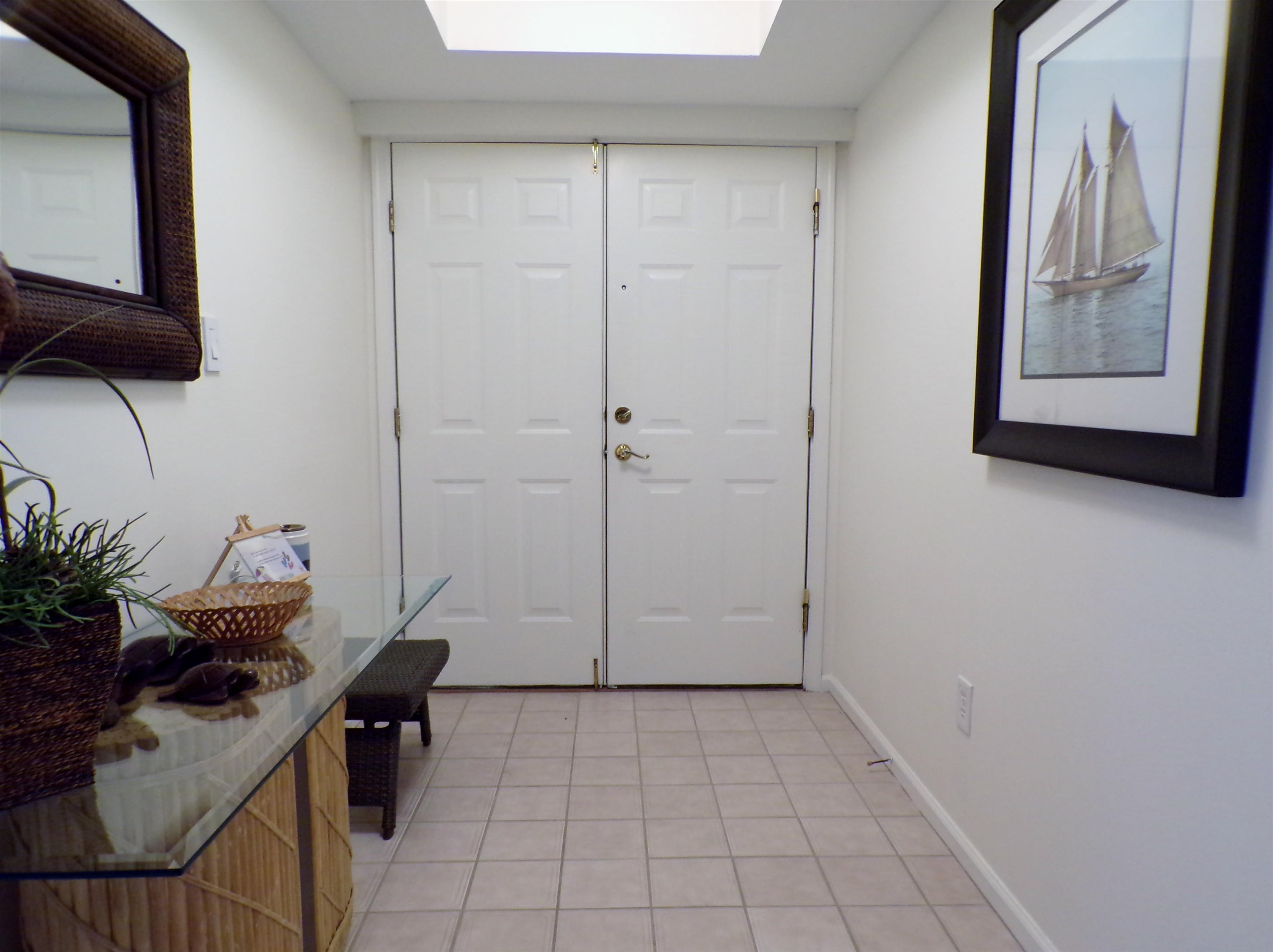1100 Ocean Drive - Picture 2