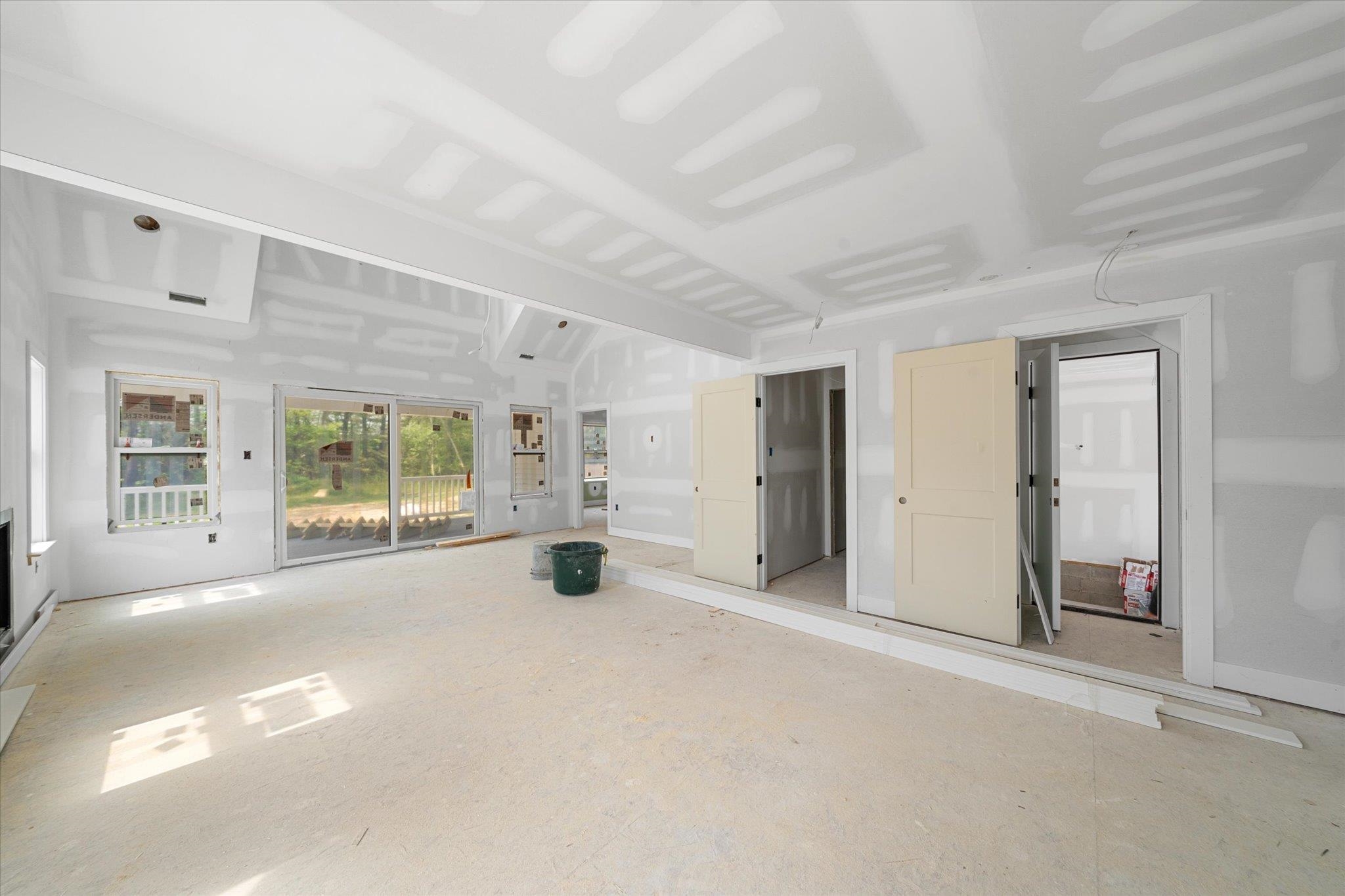 209 W Pacific Avenue - Picture 5