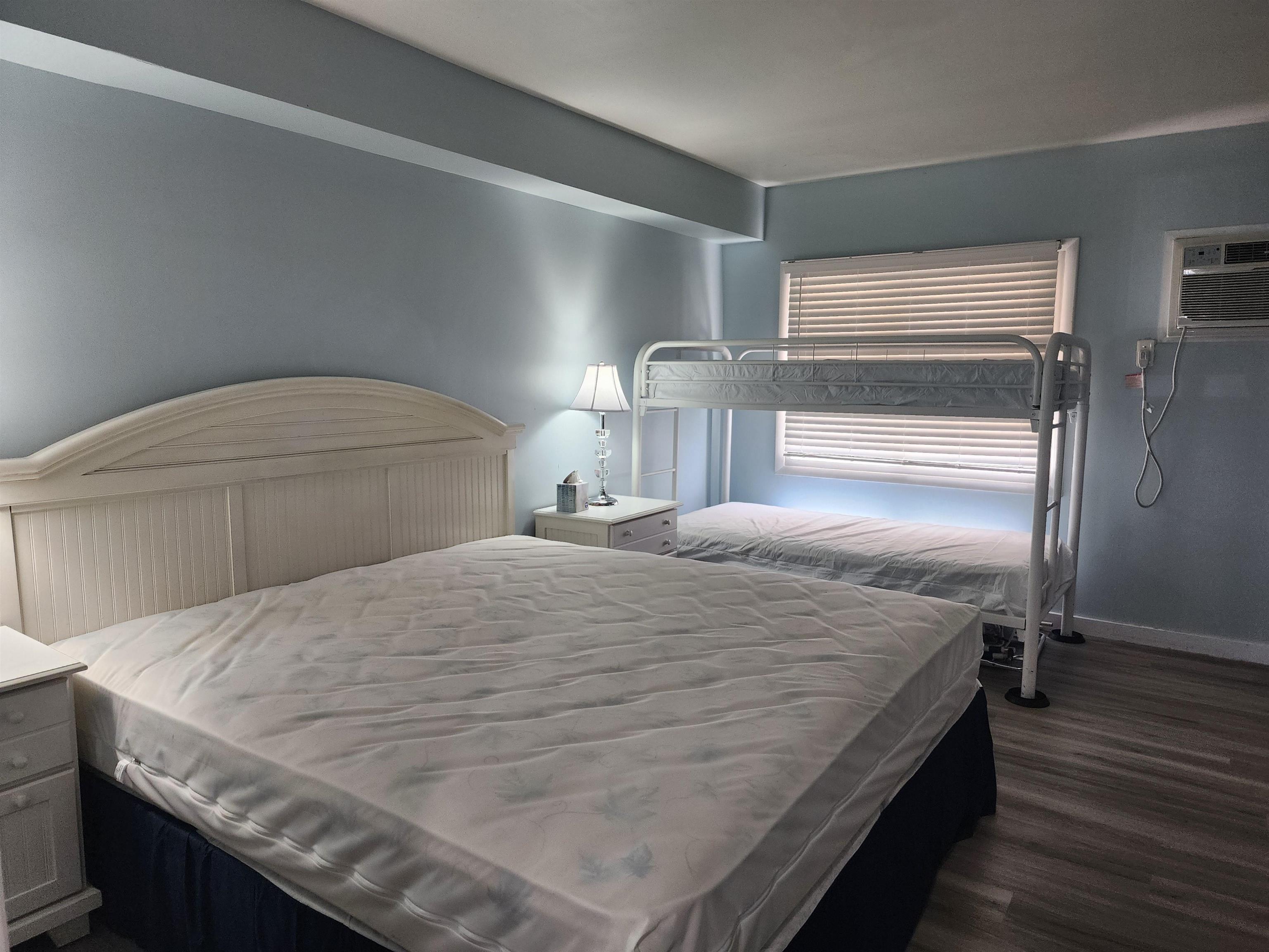 8401 Atlantic Avenue - Picture 10