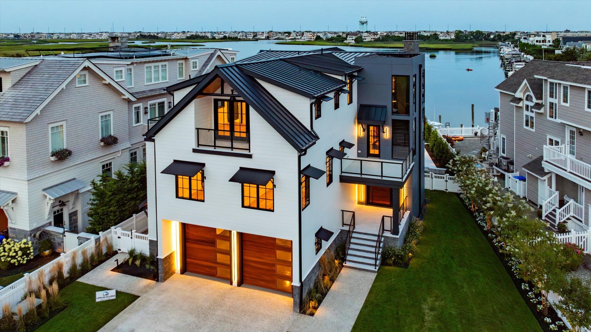 13 Pelican Drive - Picture 1