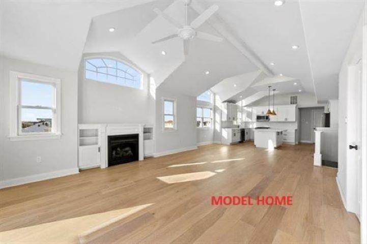 210 39th Street