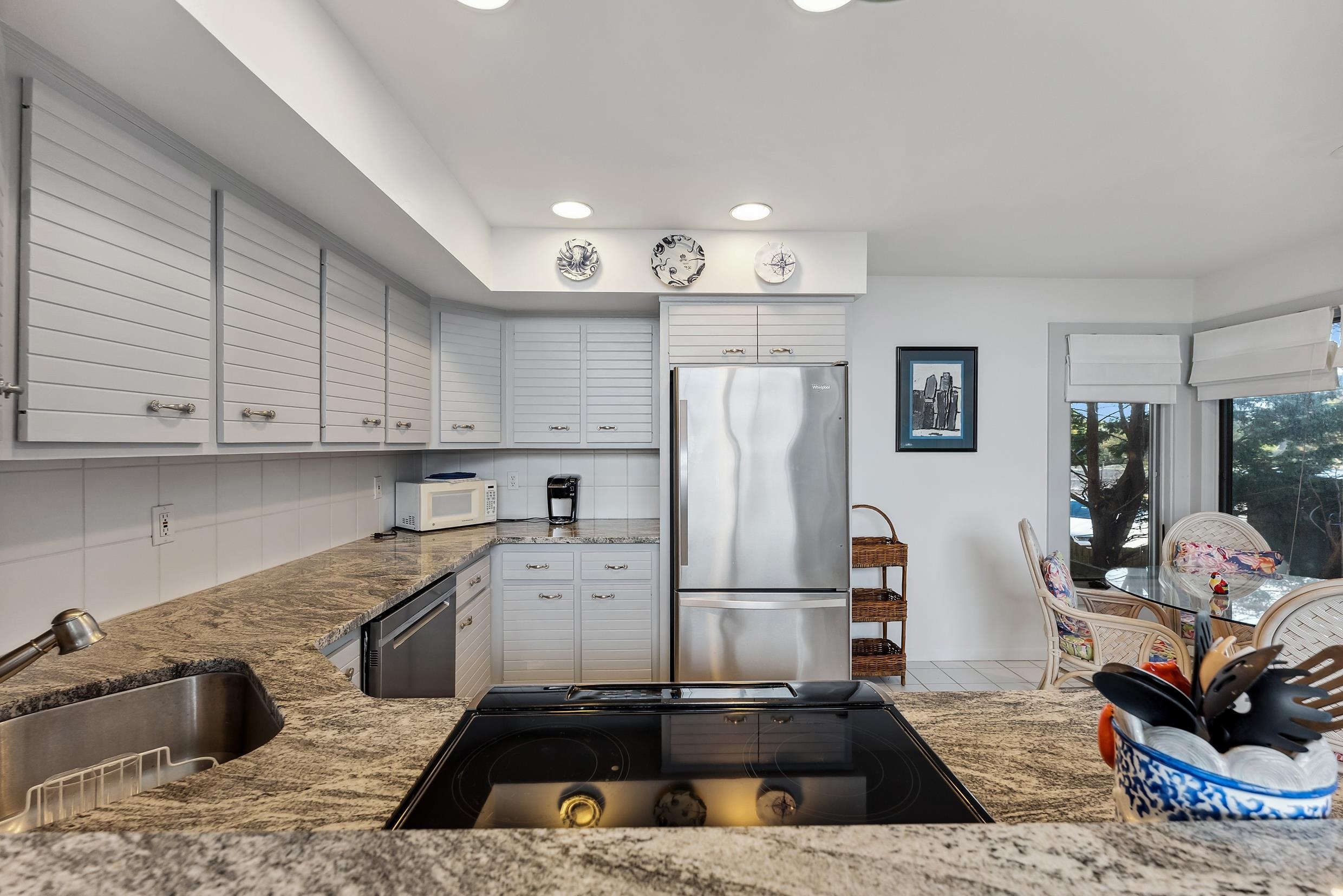 41 Marine Way