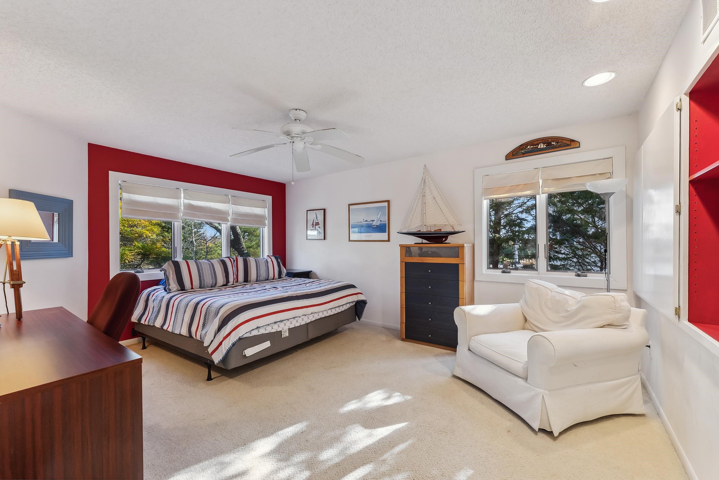 41 Marine Way