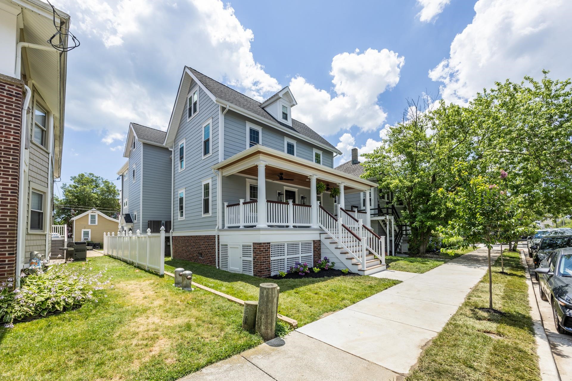 341 Central Avenue - Picture 1