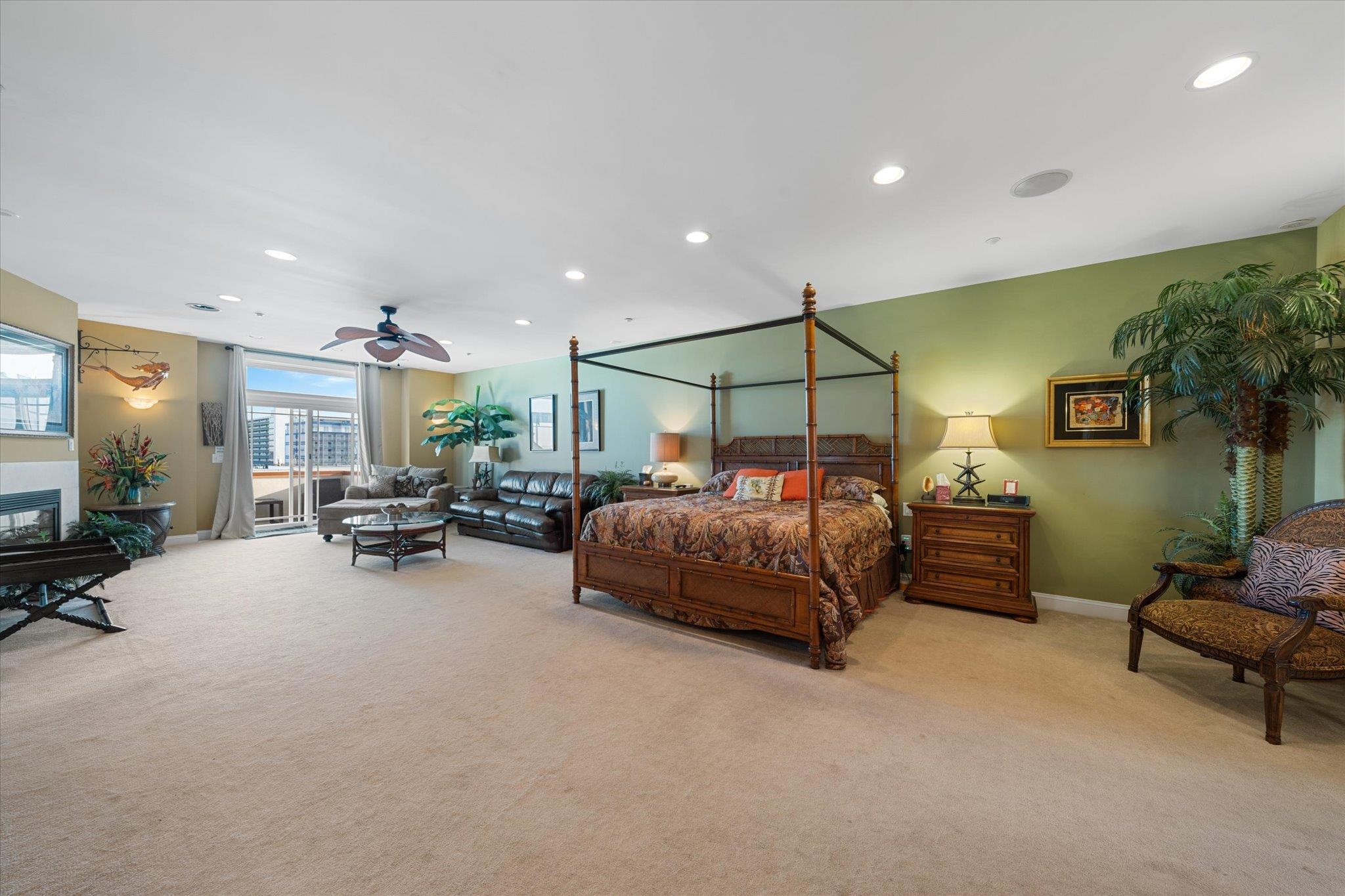 420 E Lavender Road