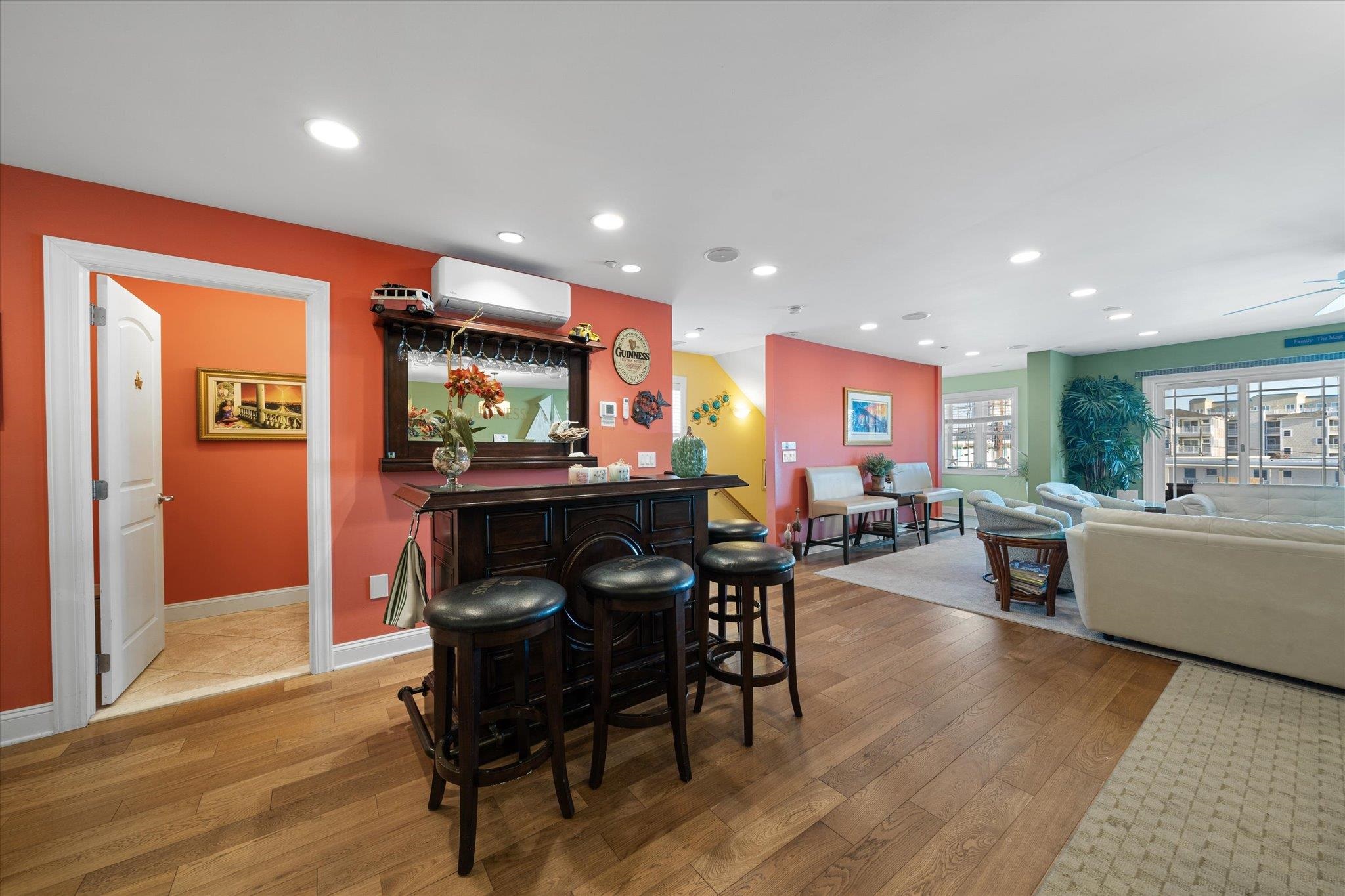 420 E Lavender Road