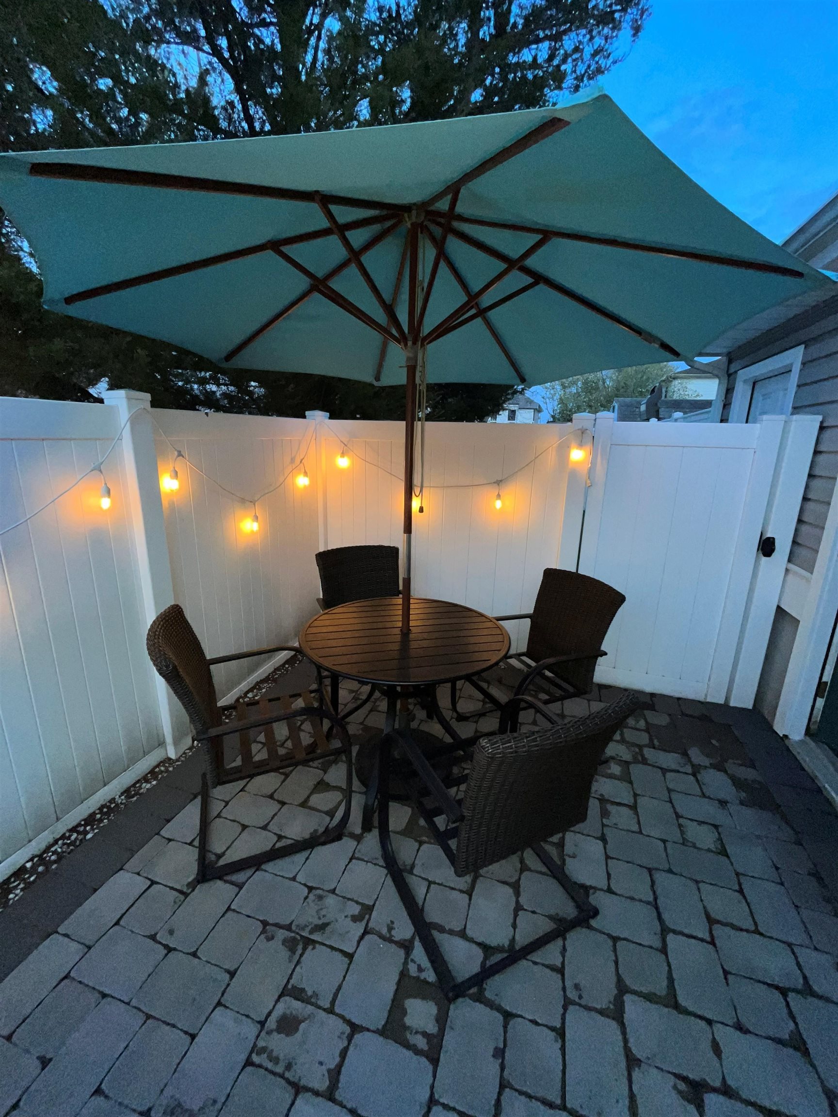 105 E Primrose Road