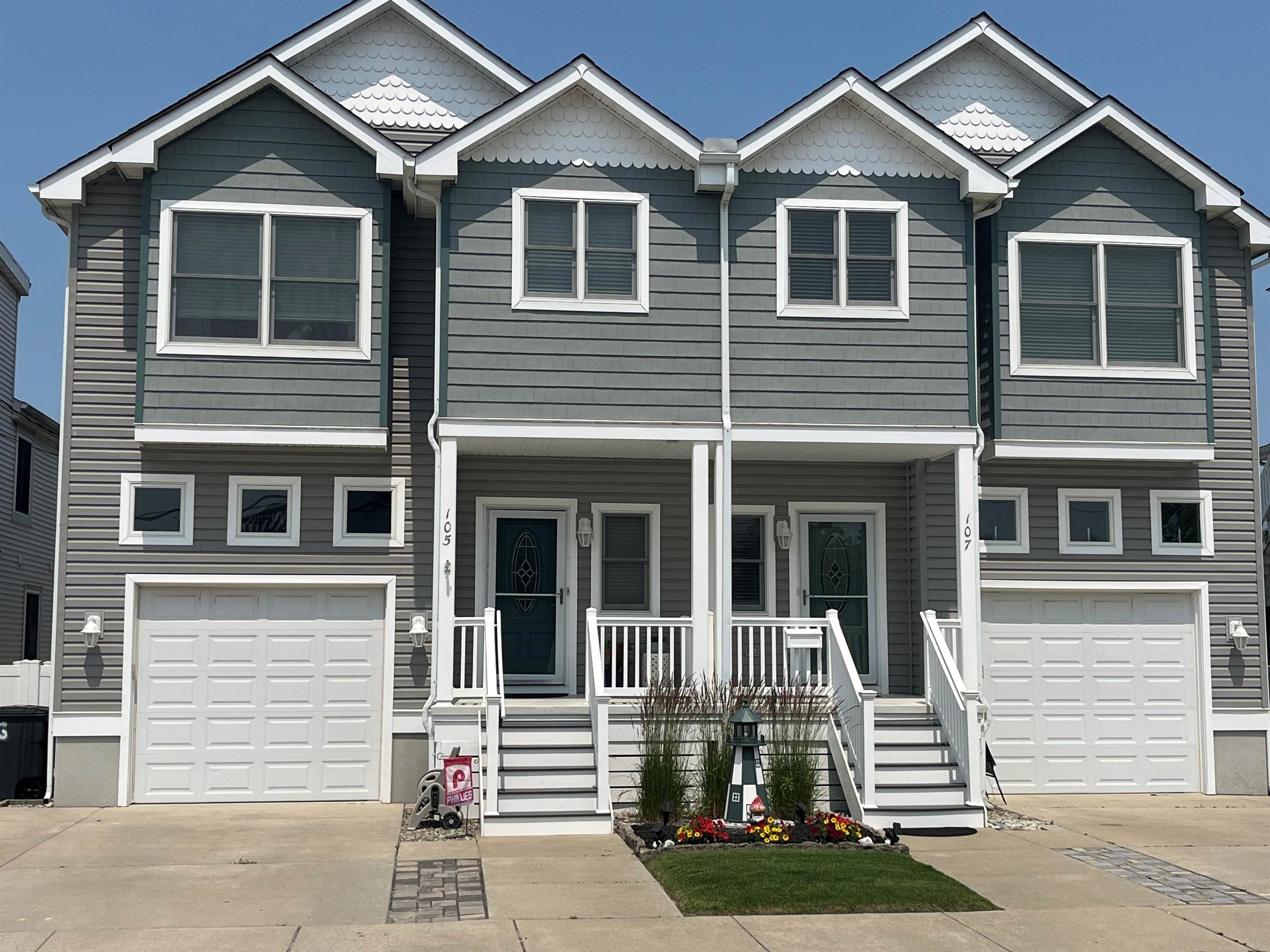 105 E Primrose Road