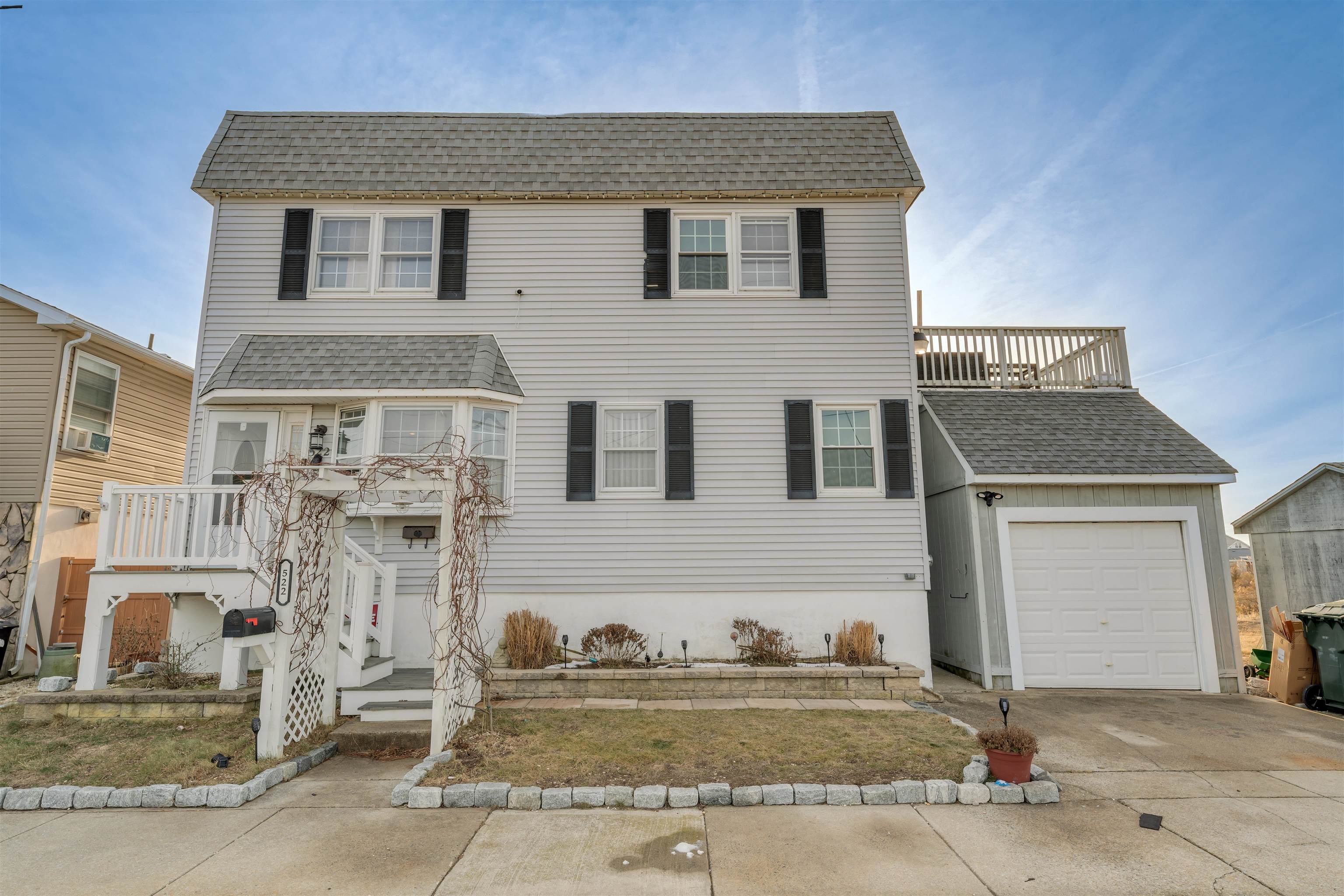 522 W 26th Avenue - Picture 1