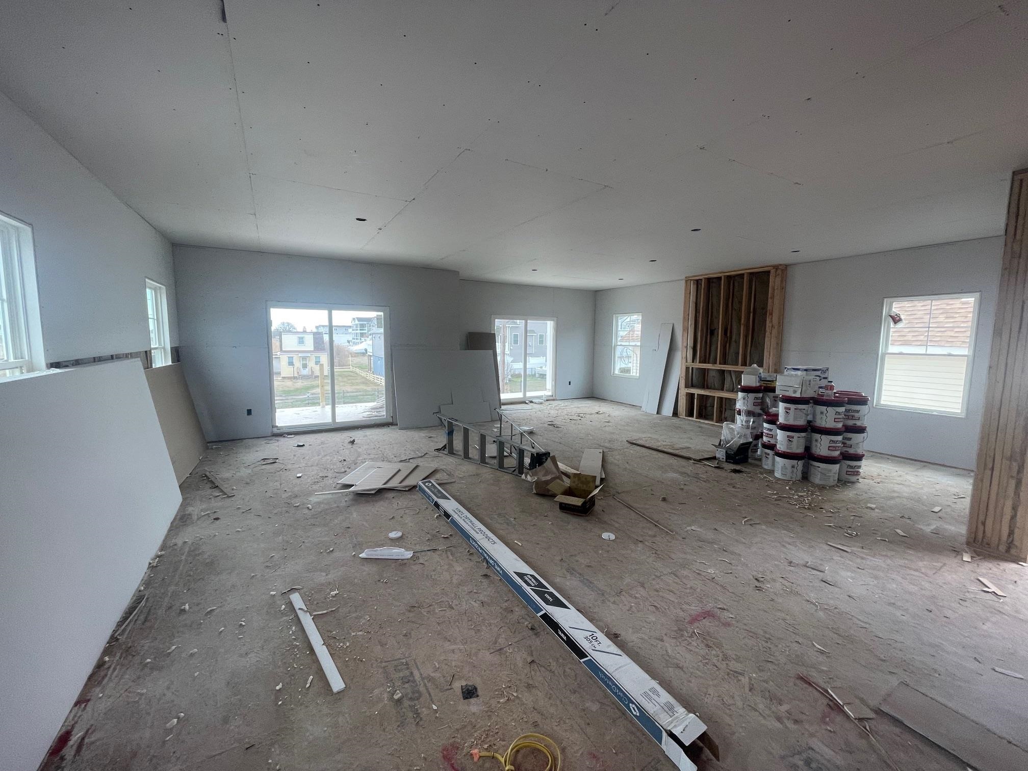 504 W Baker Avenue