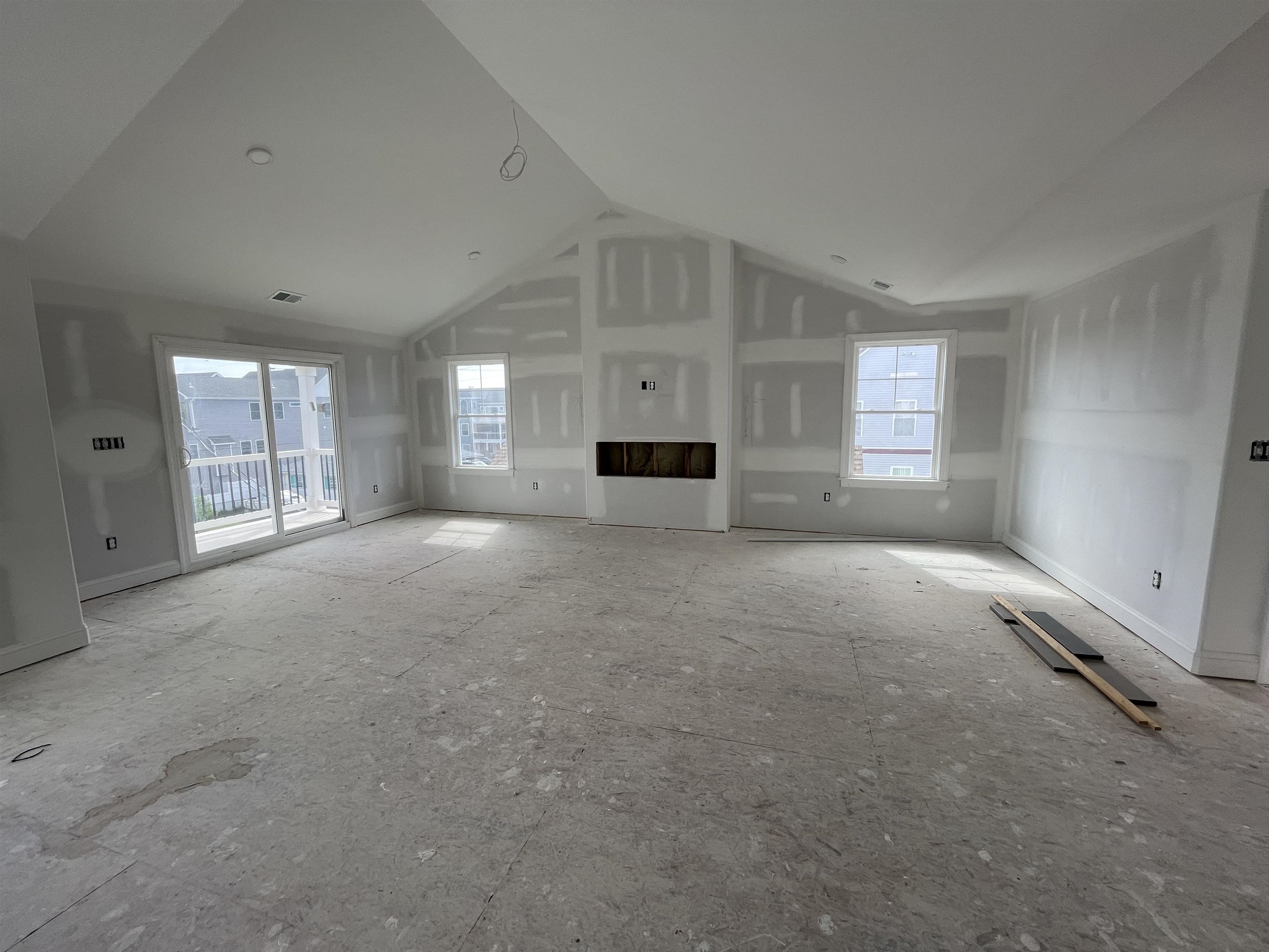 504 W Baker Avenue
