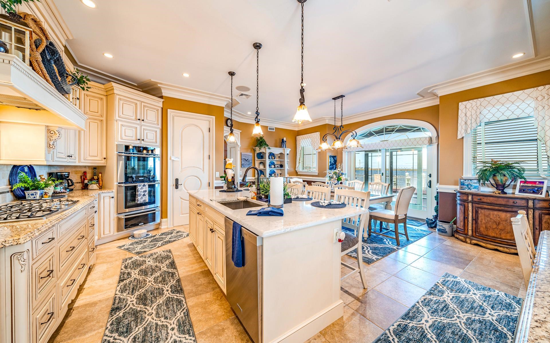 283 Bayshore Drive