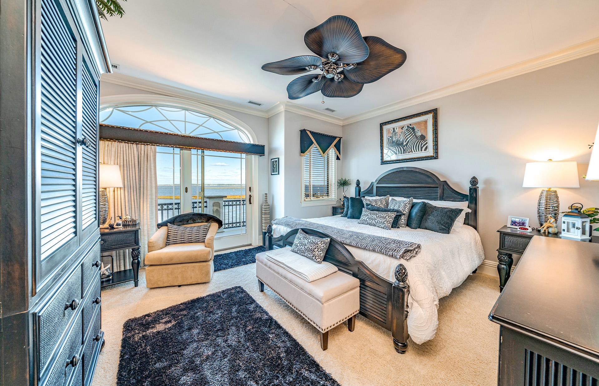 283 Bayshore Drive