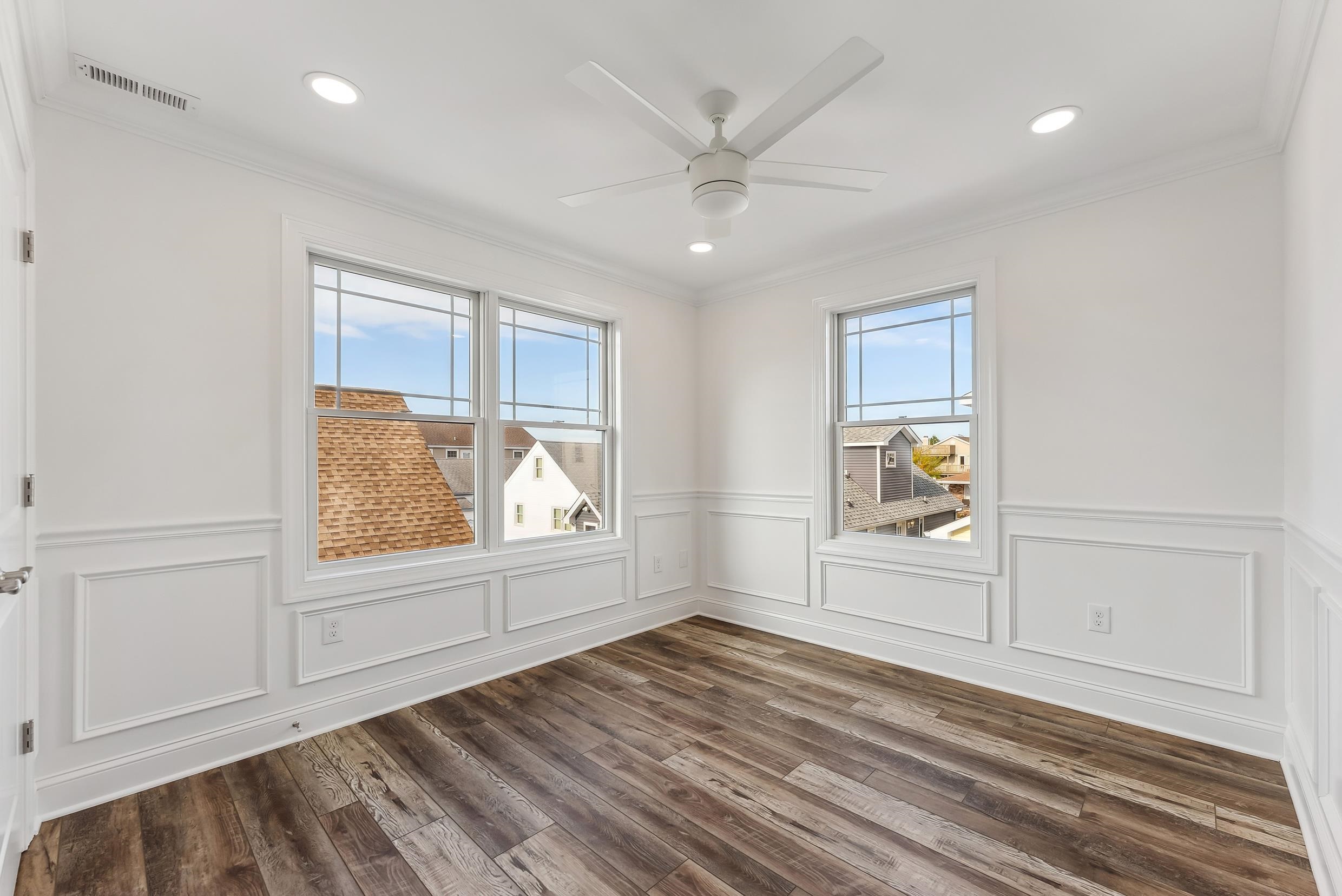 101 W St Louis Avenue