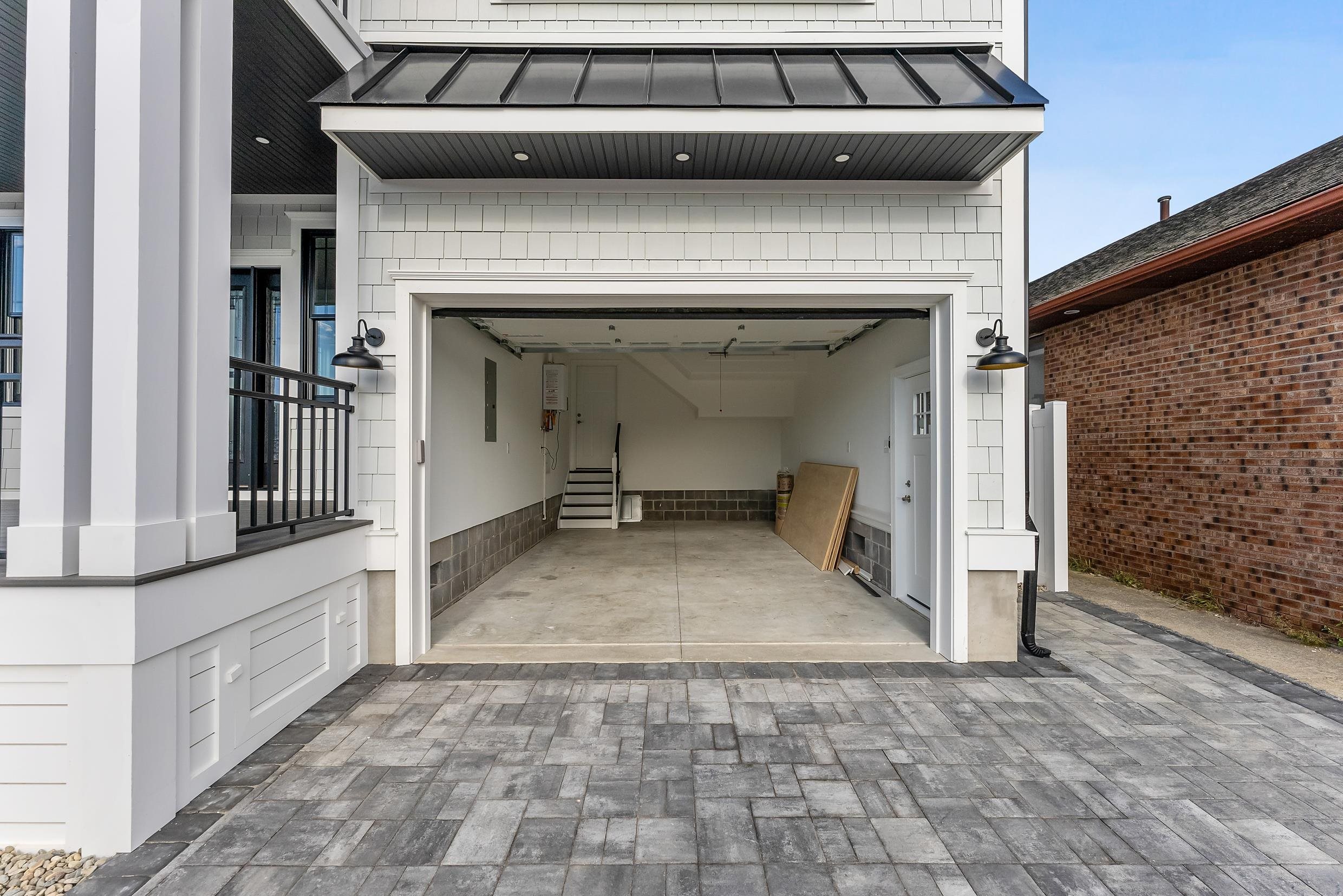 101 W St Louis Avenue