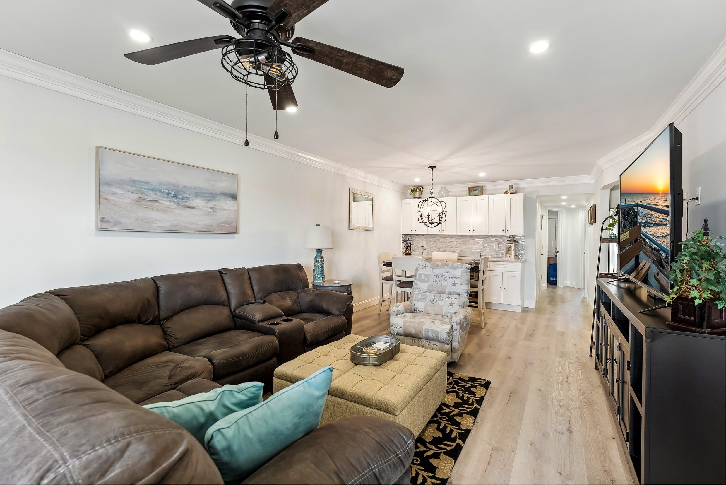 219 W 4th Avenue