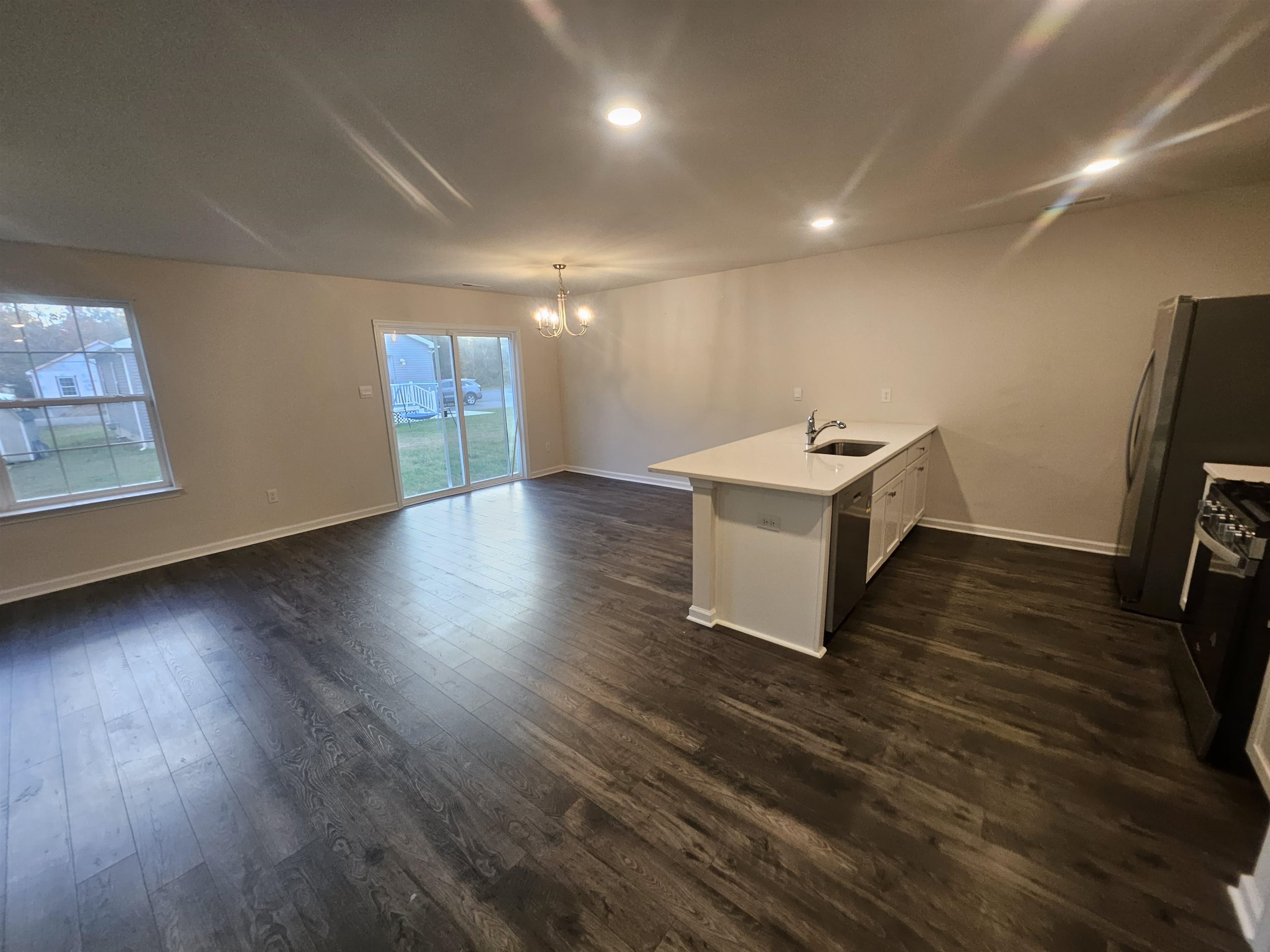 600 Vick Avenue - Picture 2