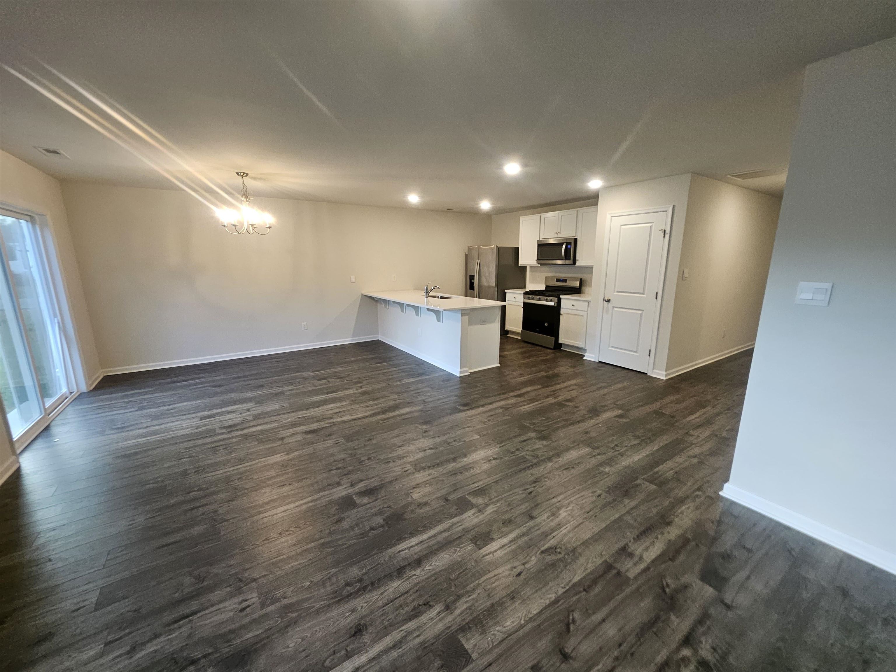 600 Vick Avenue - Picture 3