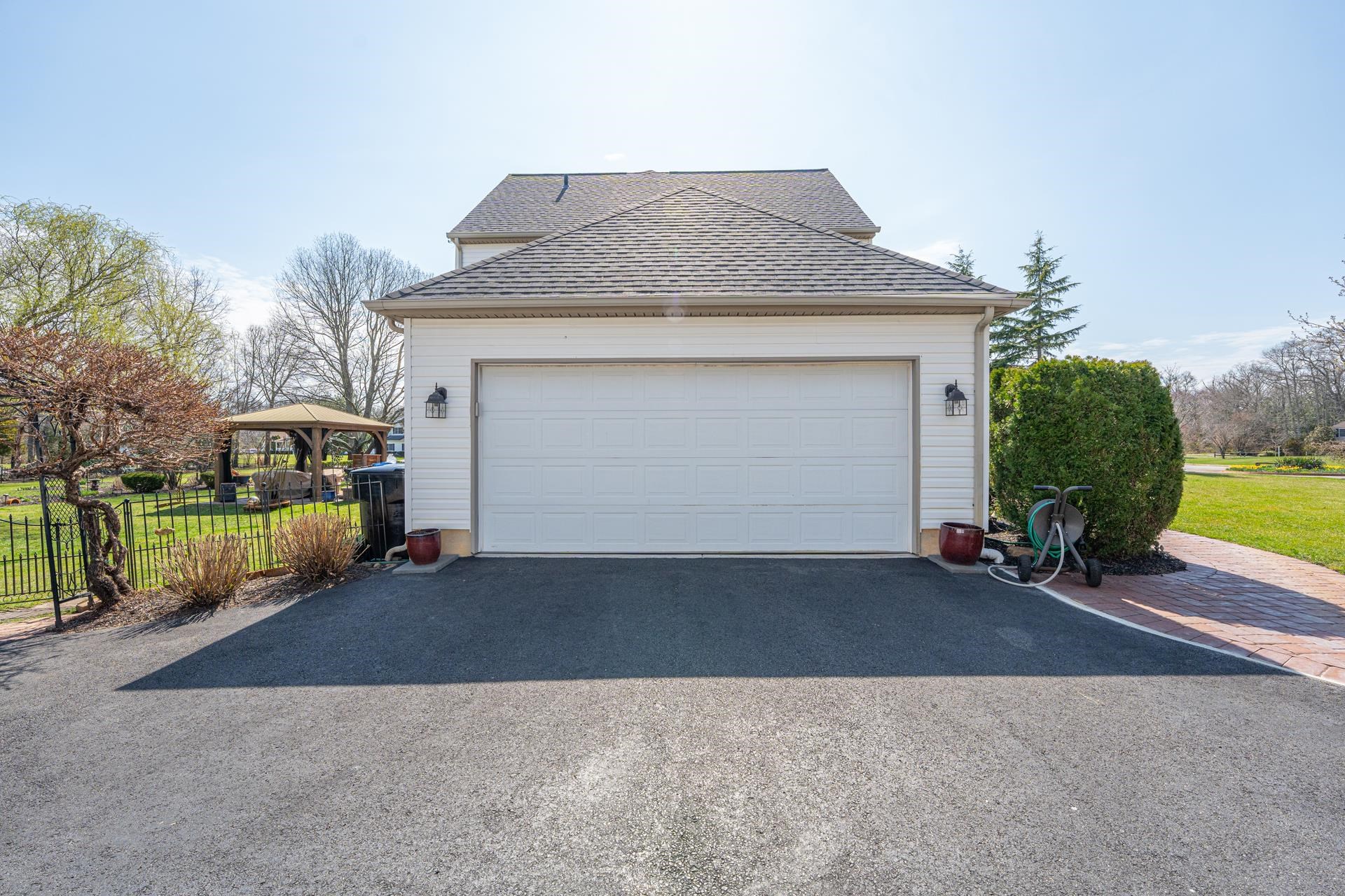 8 Deerfield Trail - Picture 3