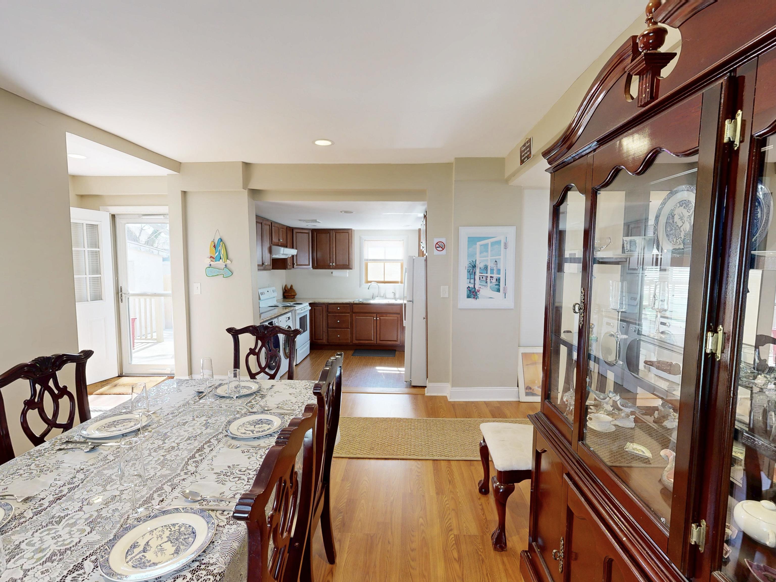 111 Leaming Avenue