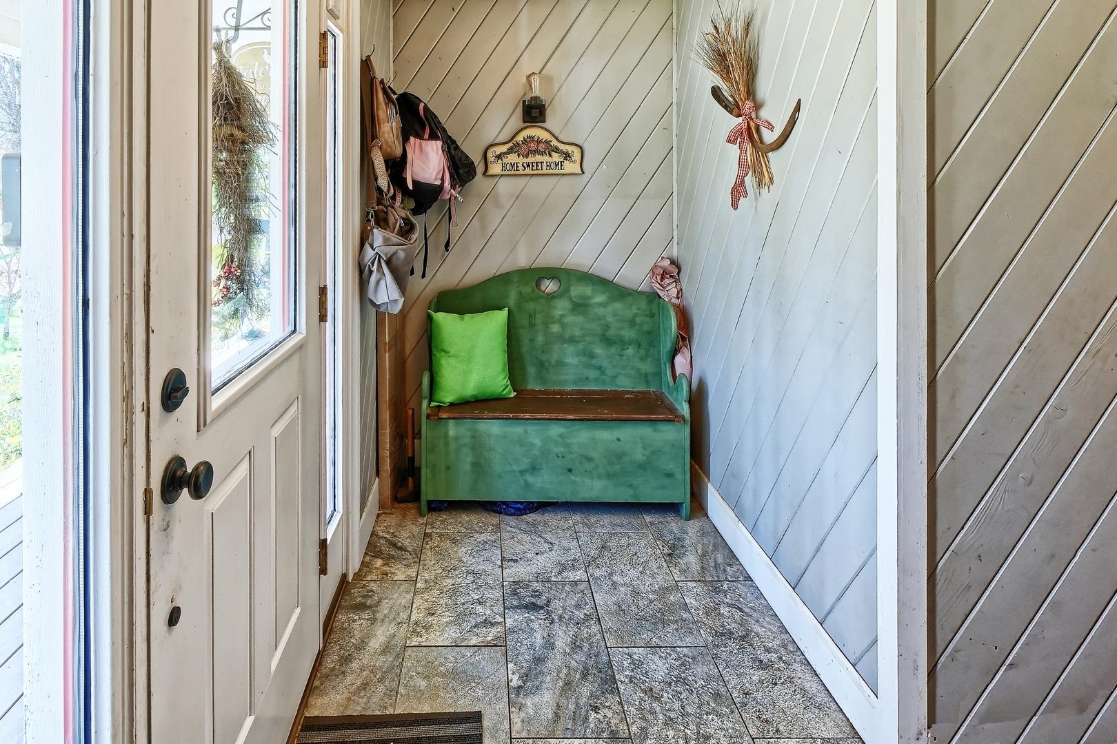 5 Mockingbird Lane - Picture 3