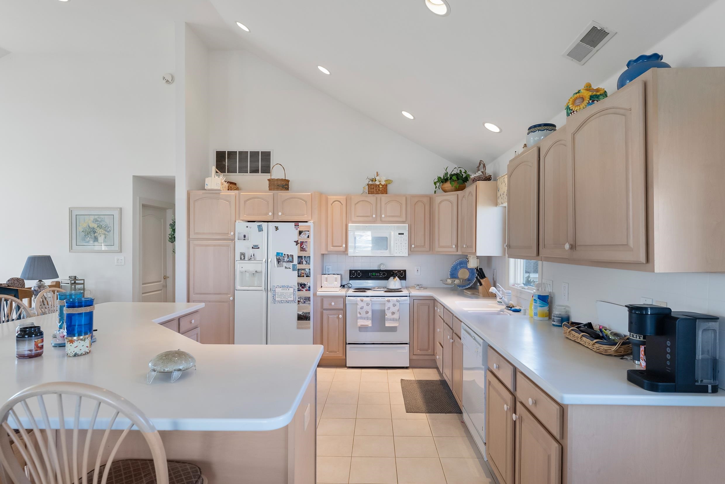 7423 Ocean Drive - Picture 12