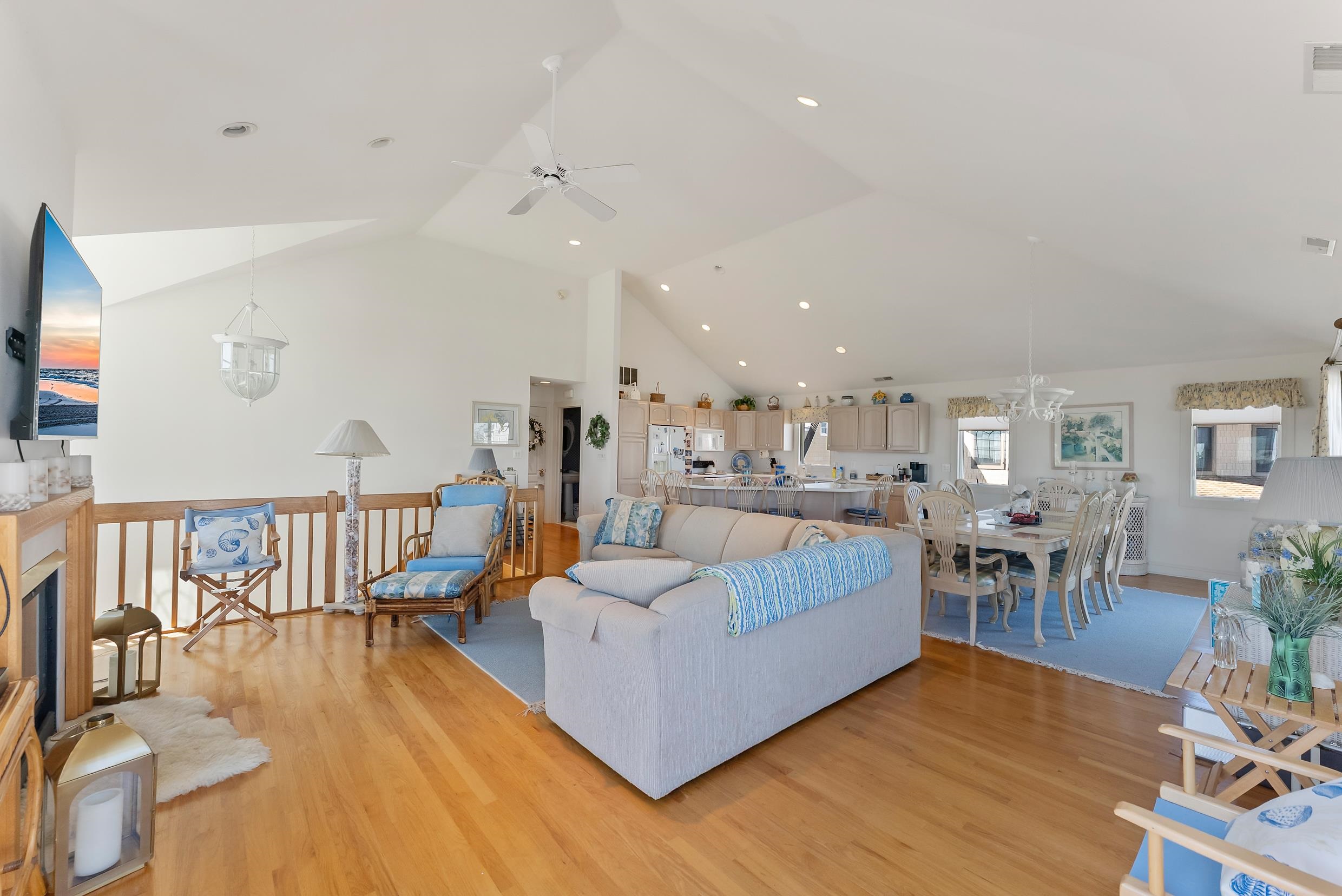 7423 Ocean Drive - Picture 5