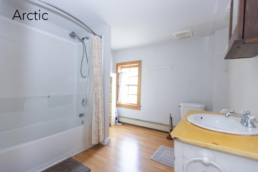 1015 Washington Street