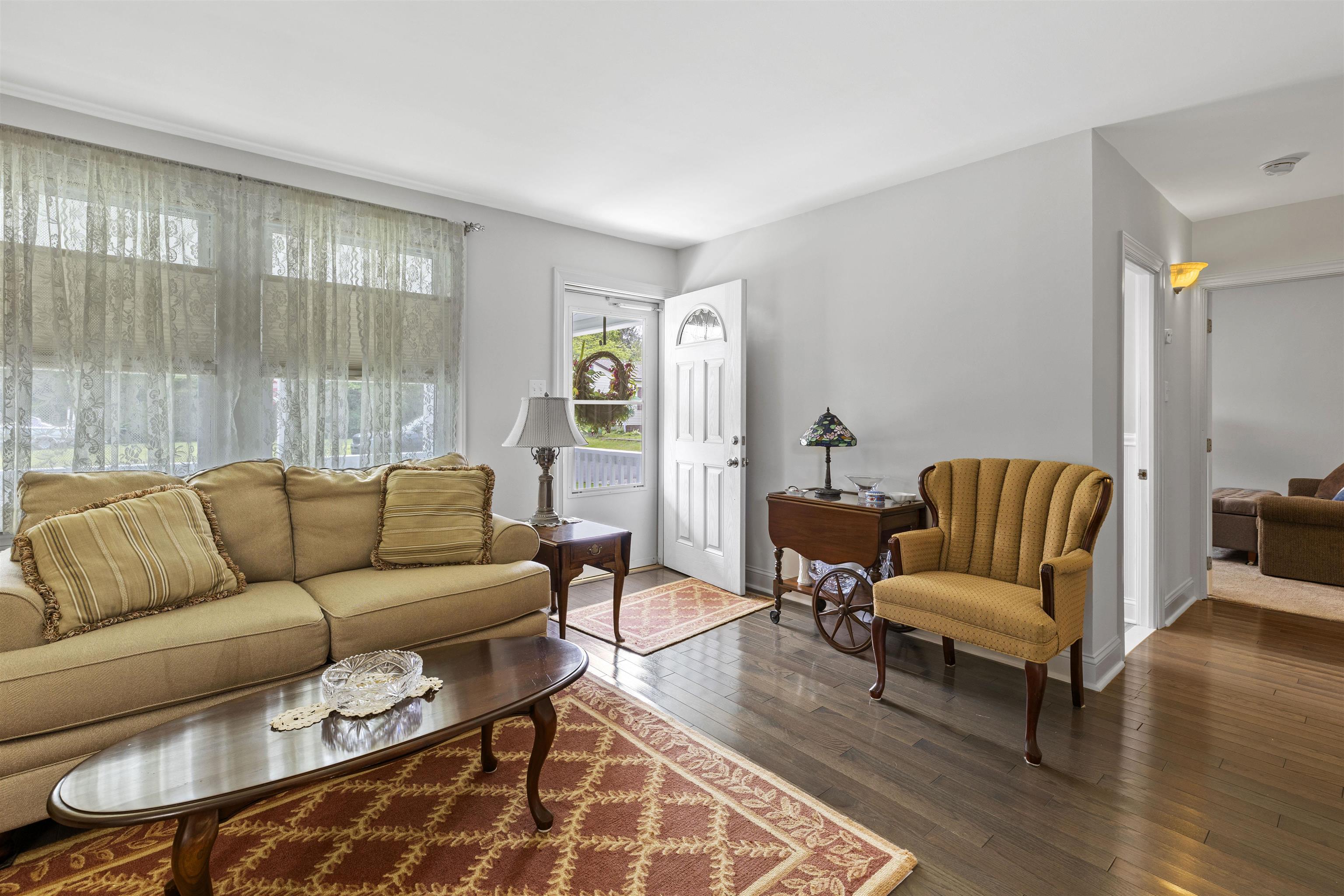 200 Sunray Beach Road - Picture 5