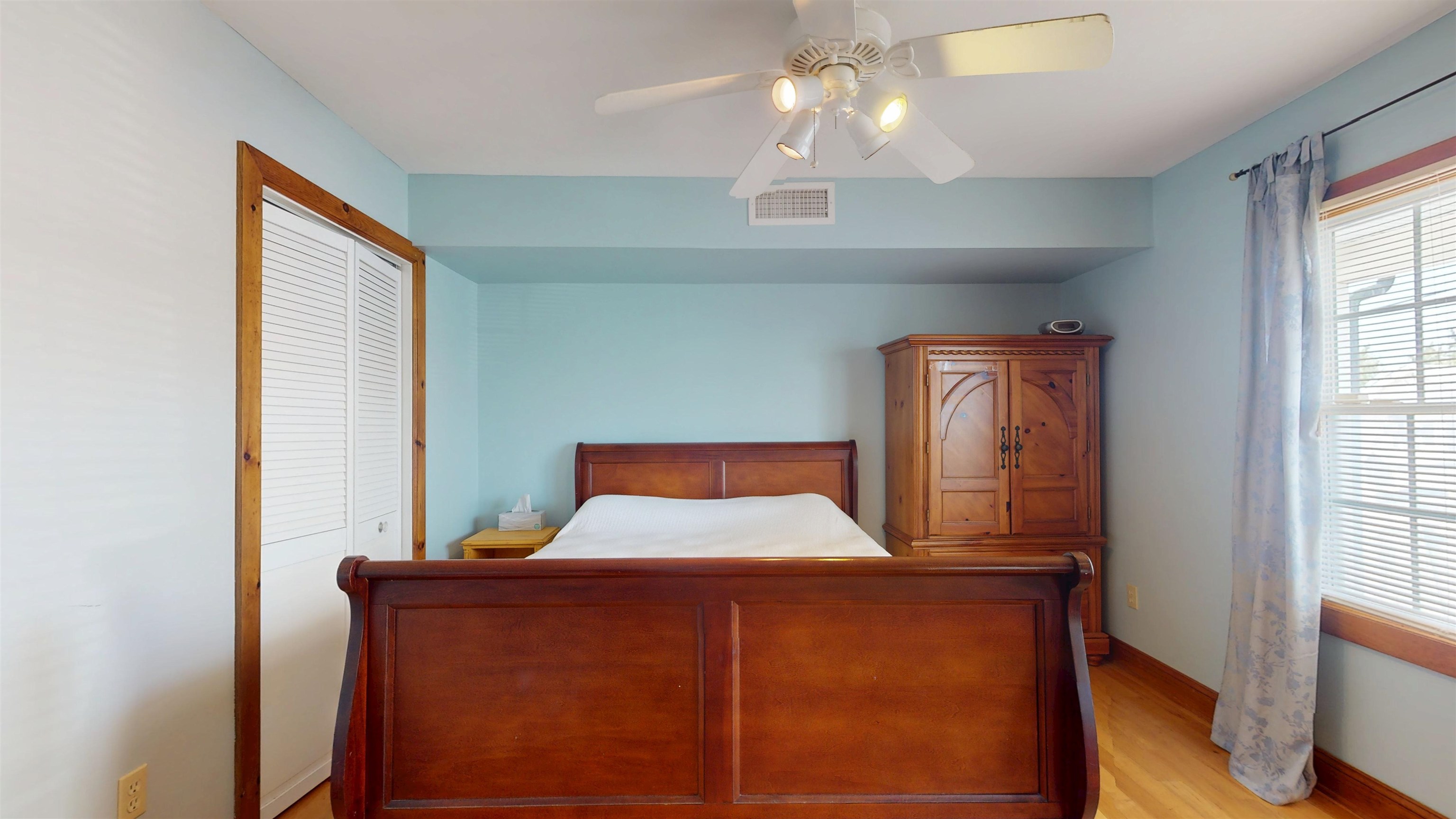 704 W Rio Grande Avenue