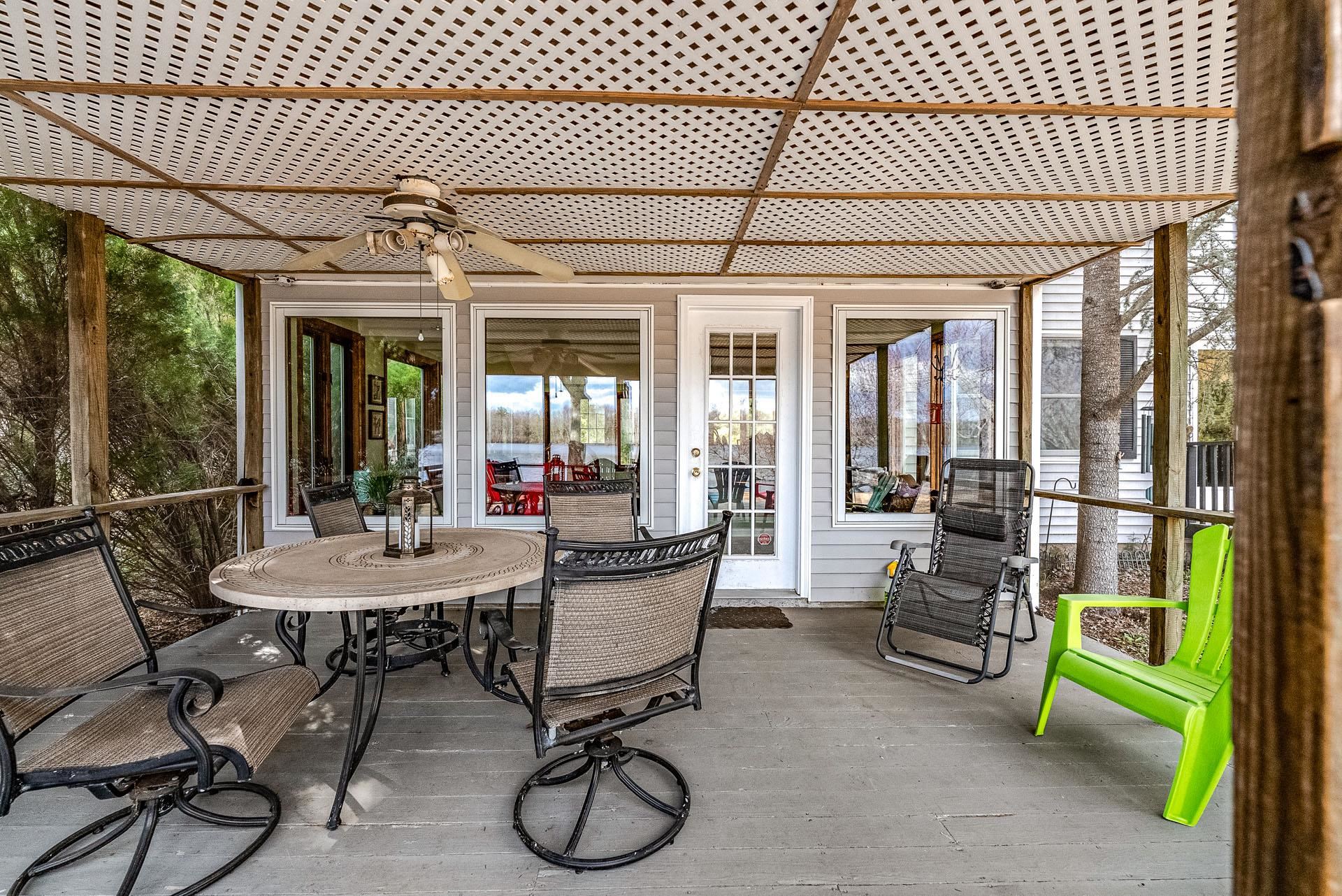 48 Lake Drive - Picture 4