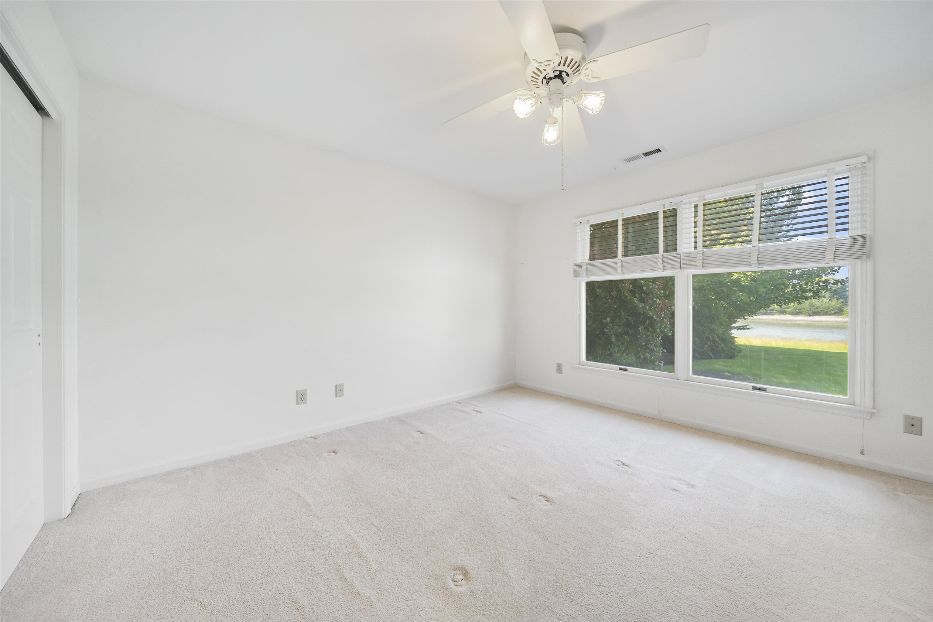 332 Portsmouth Road