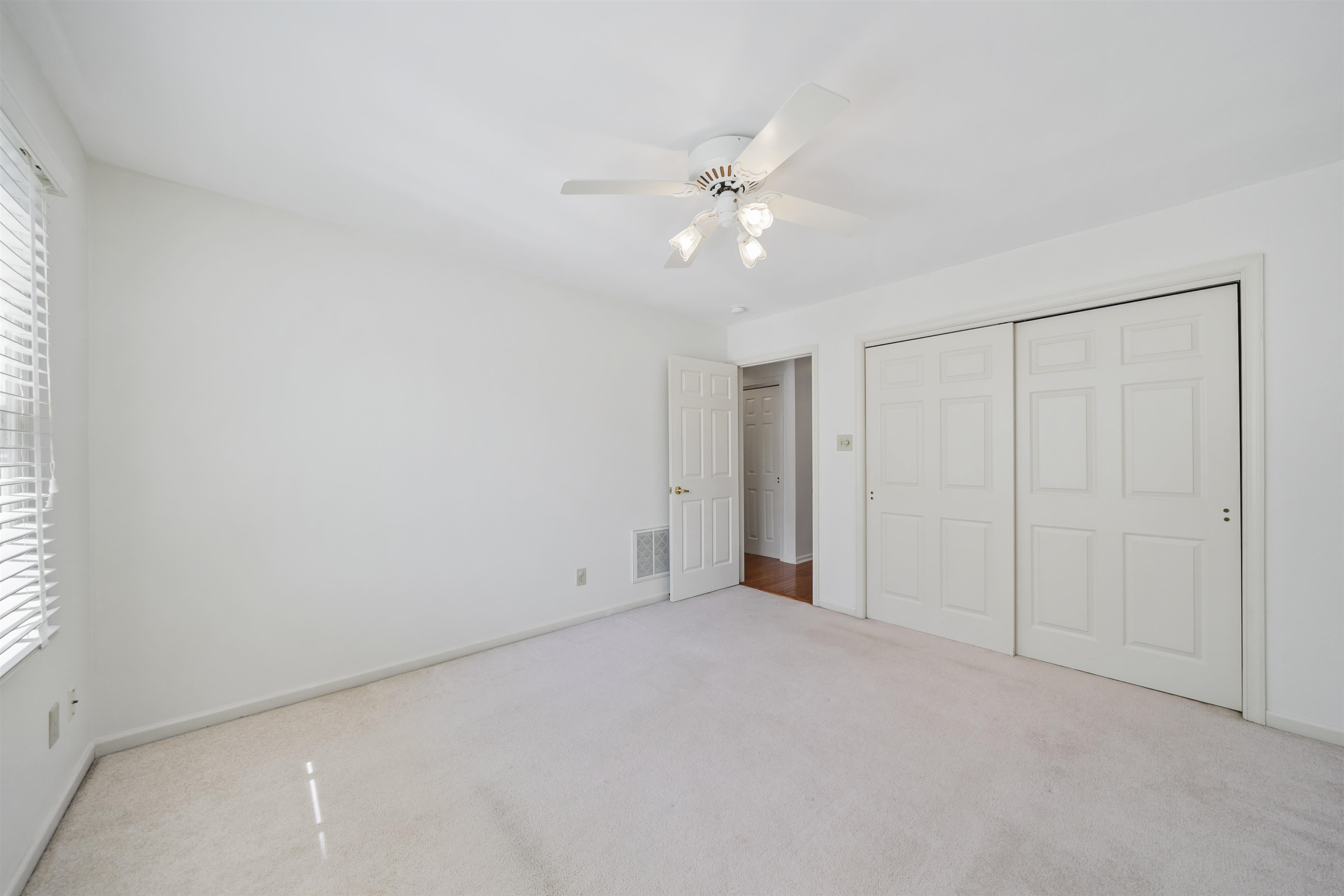 332 Portsmouth Road