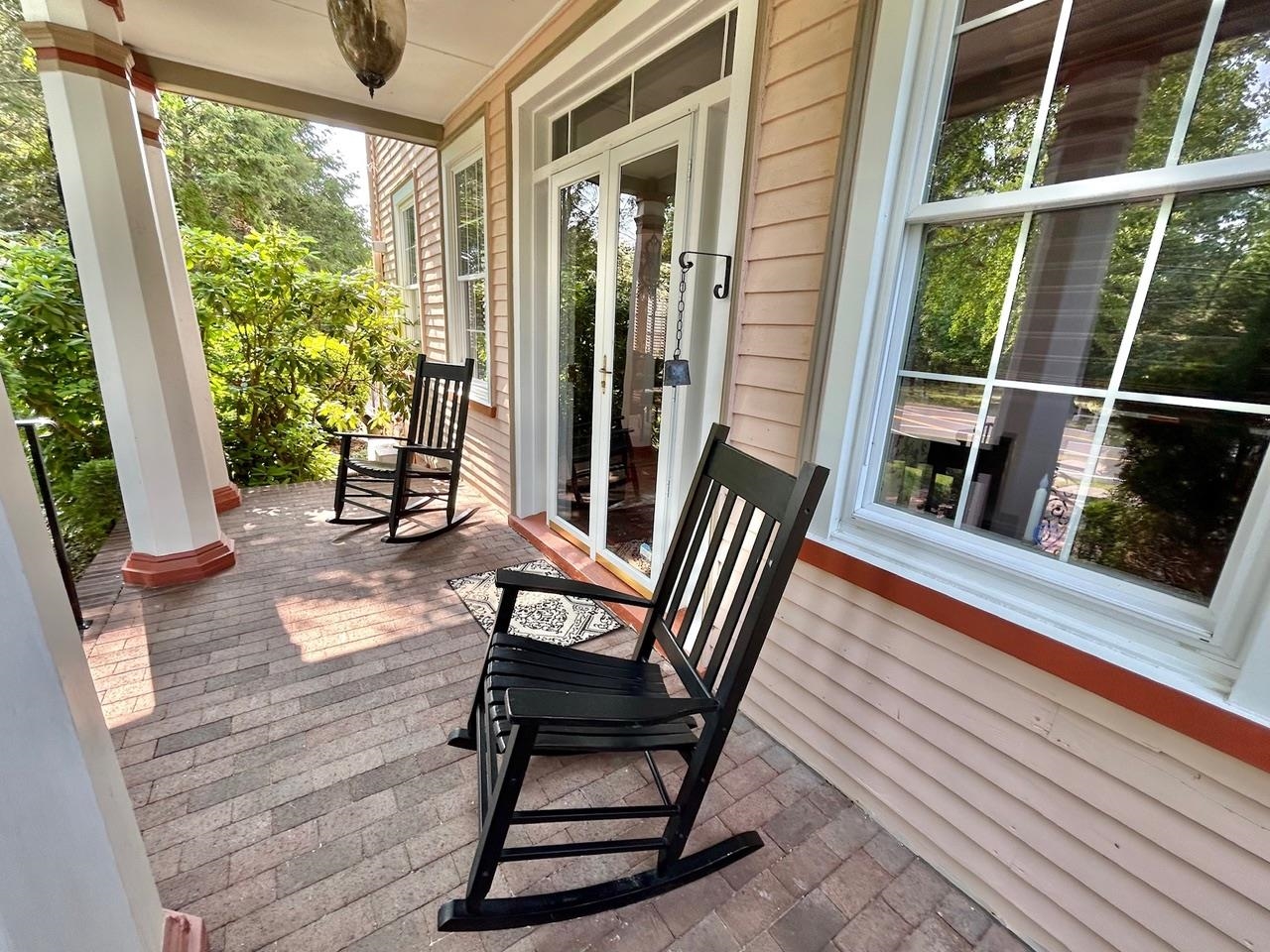 9087 Highland Street - Picture 2