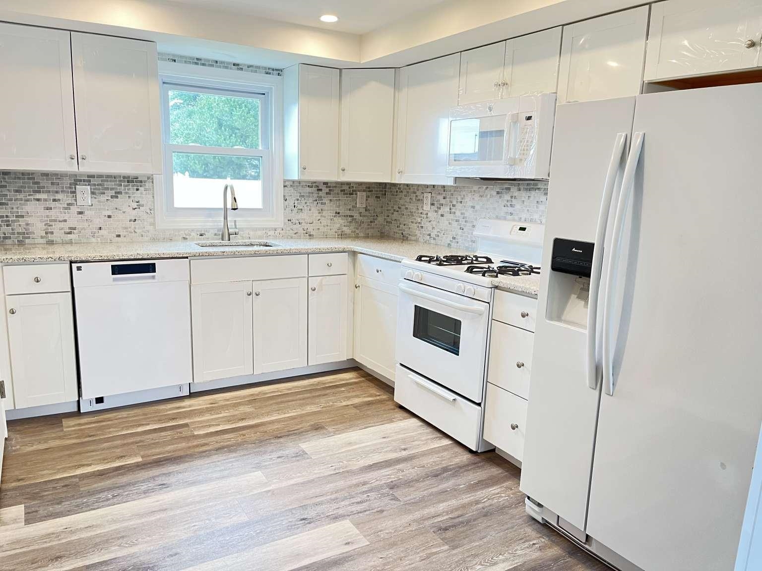 712 Indian Avenue - Picture 4