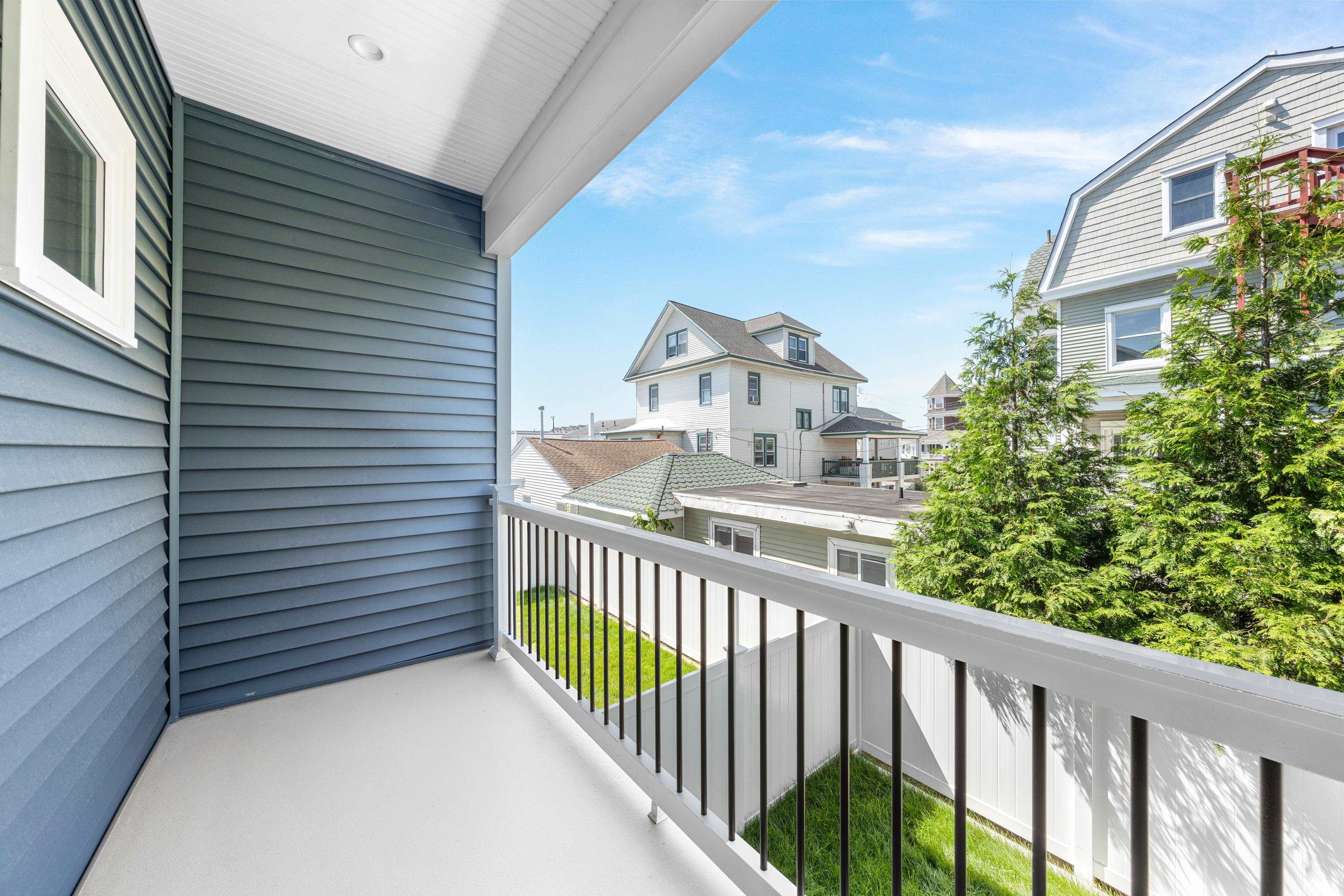 214 E 23rd Avenue