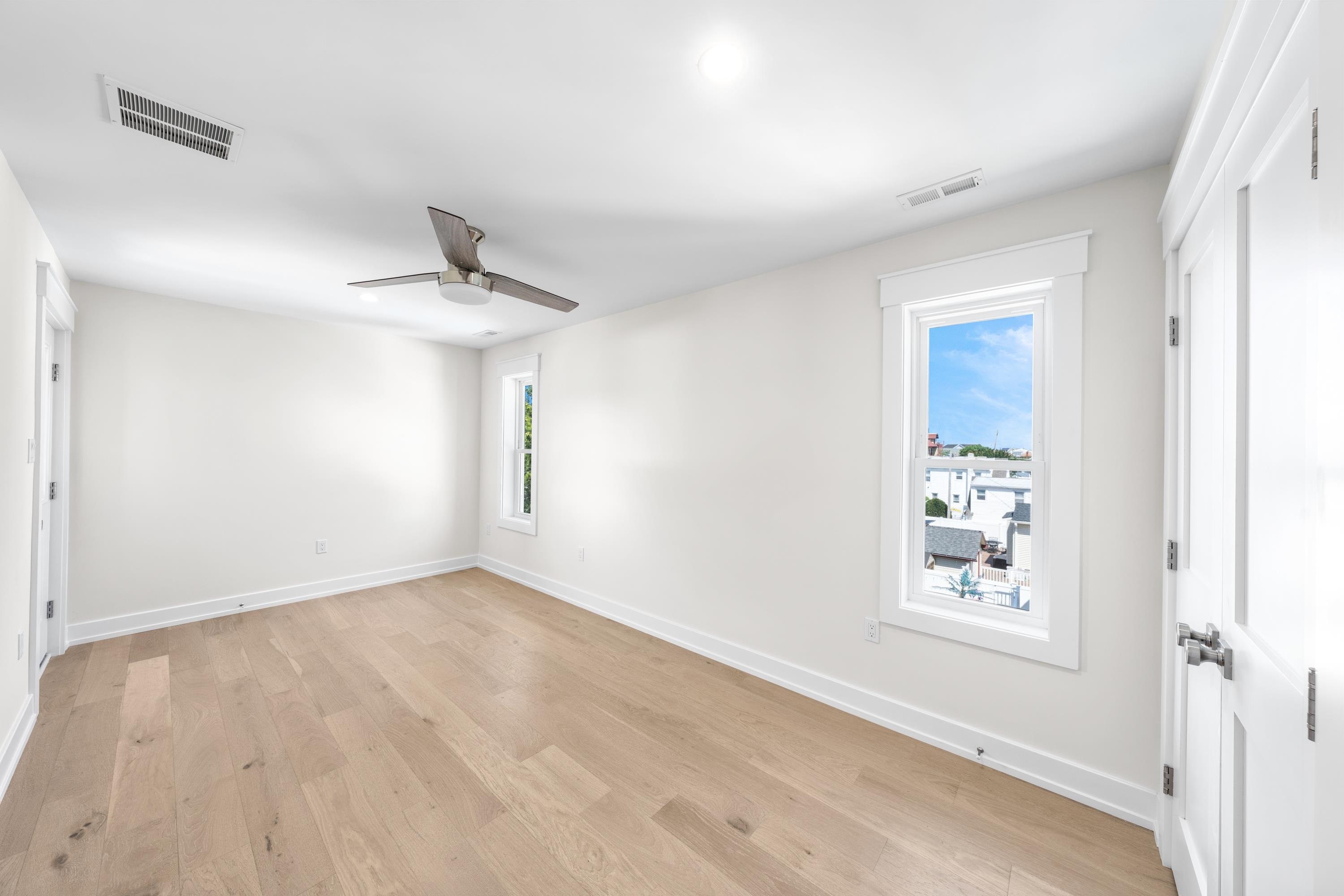 214 E 23rd Avenue