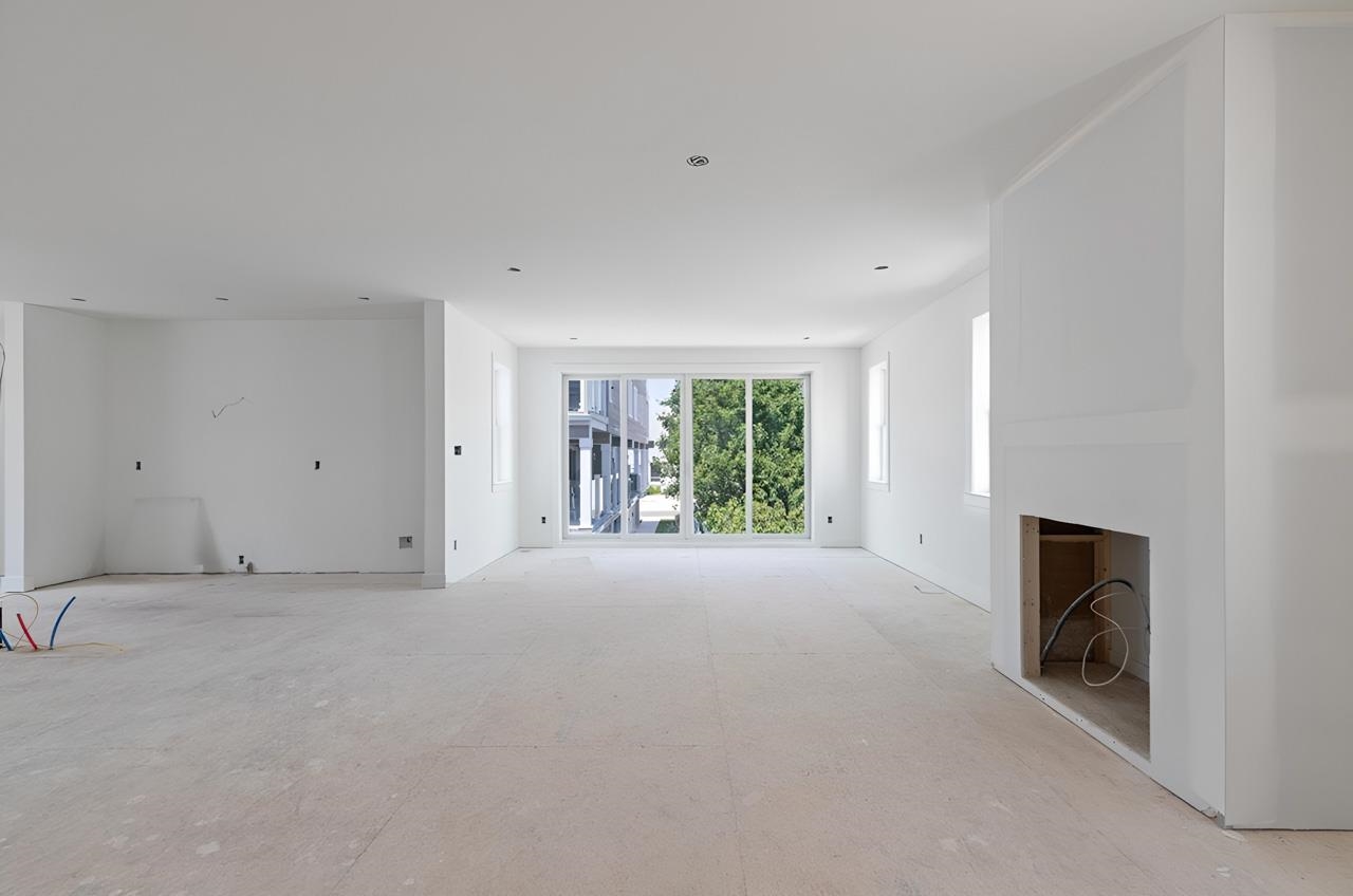 3 Mace Avenue