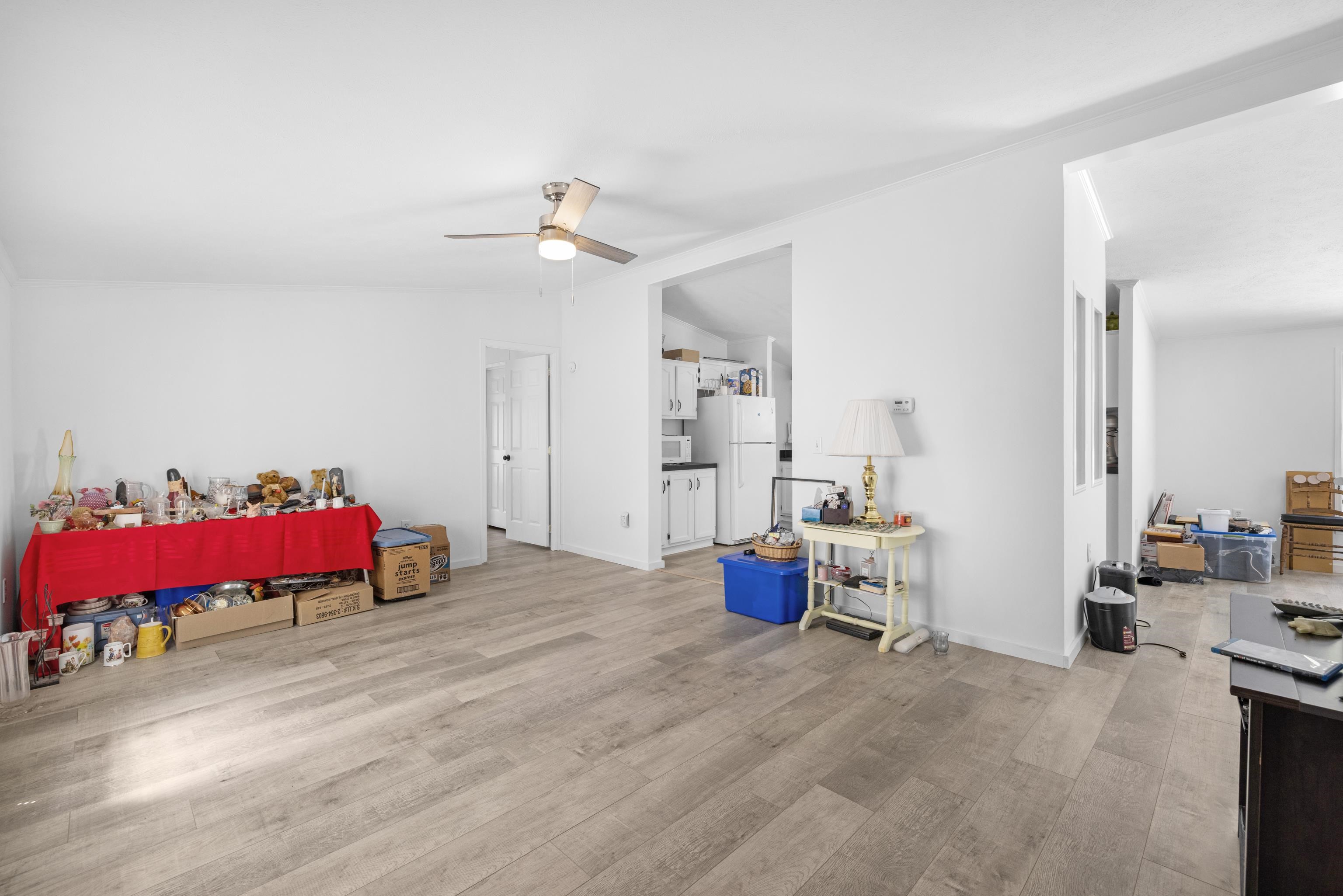 105 Eldredge Avenue - Picture 3