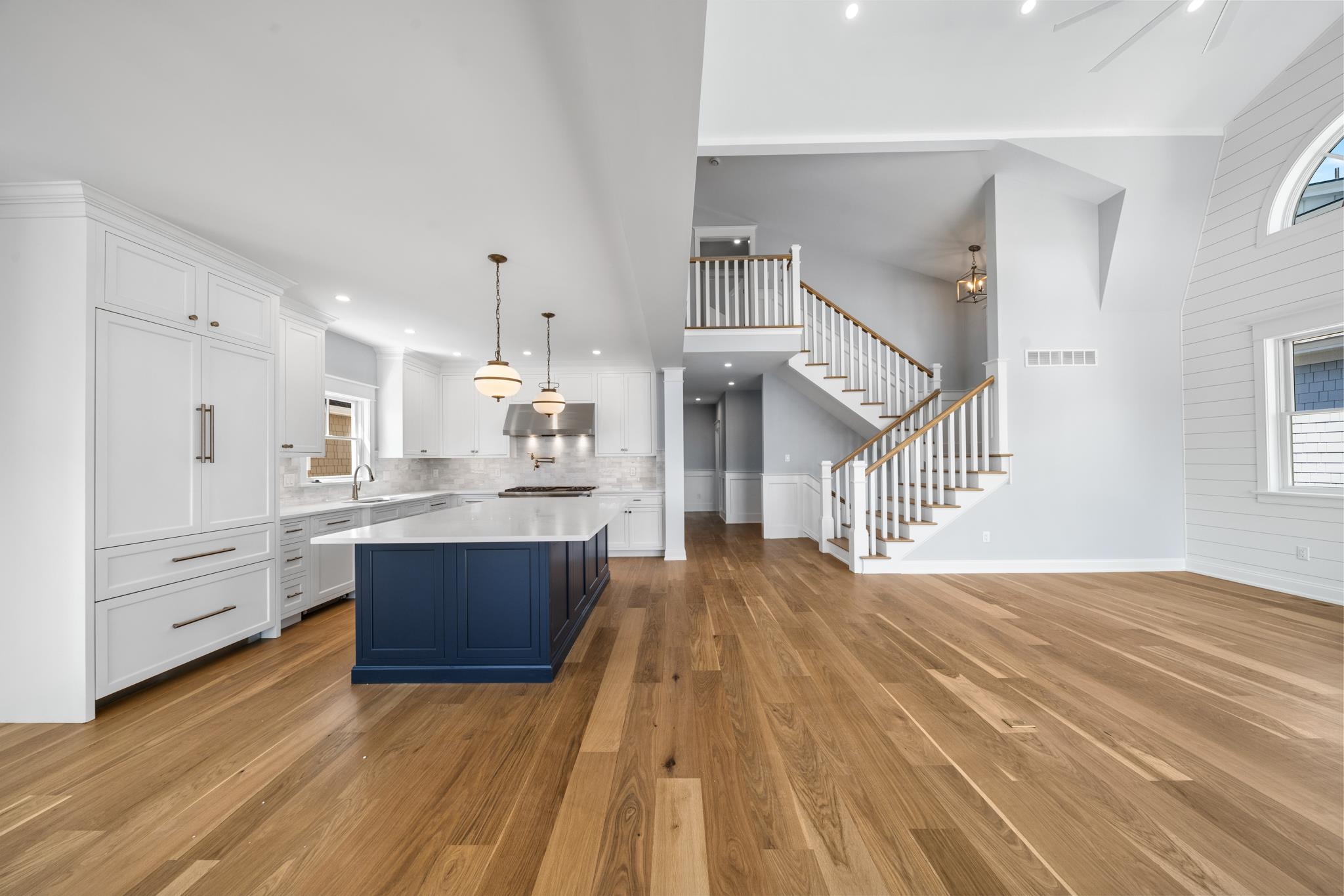 65 E 24th Street - Picture 13