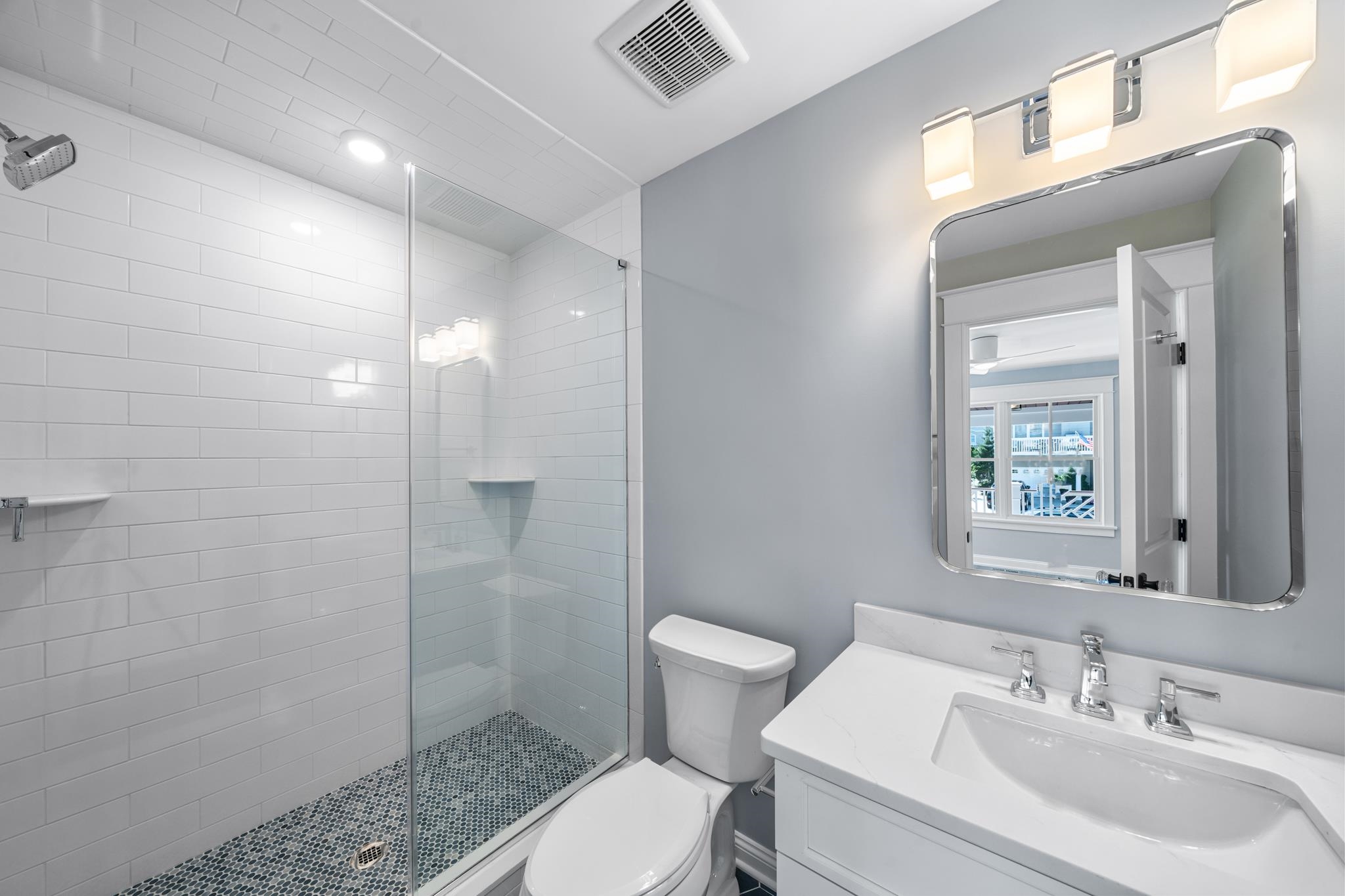 65 E 24th Street - Picture 28