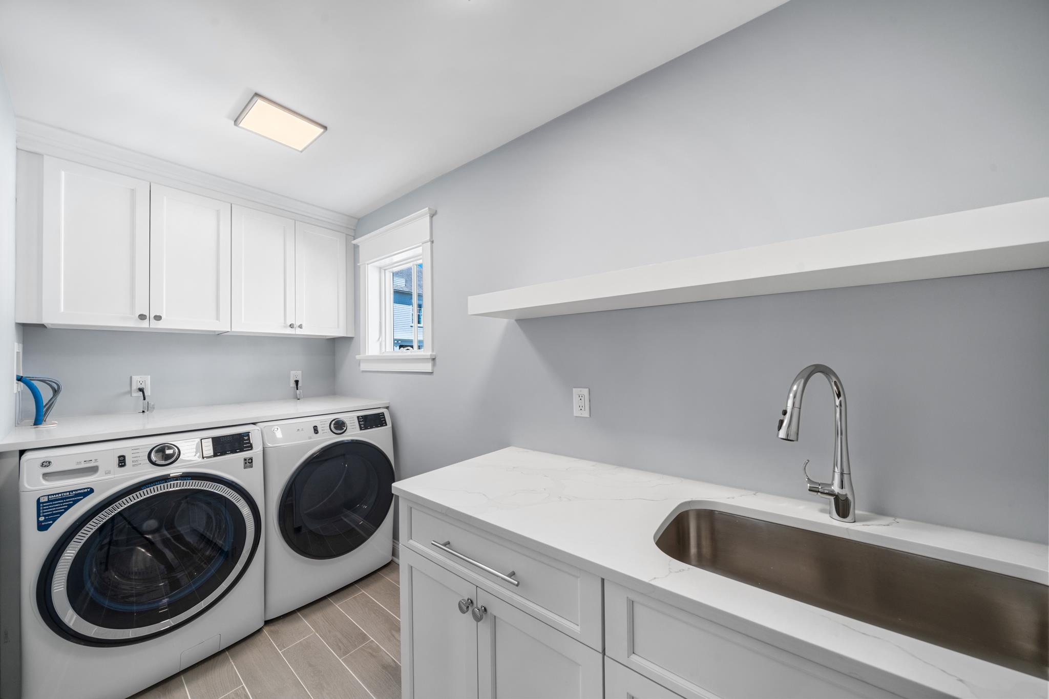 65 E 24th Street - Picture 32