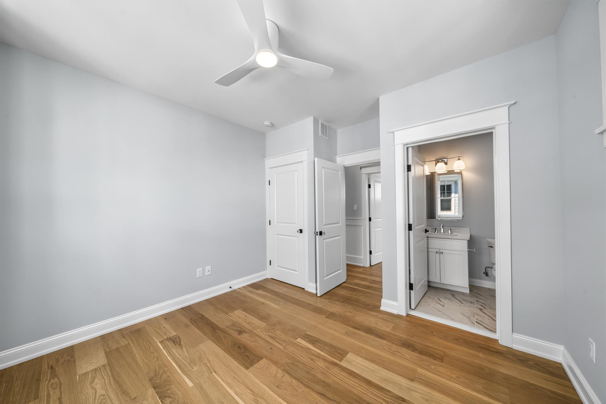 65 E 24th Street - Picture 37