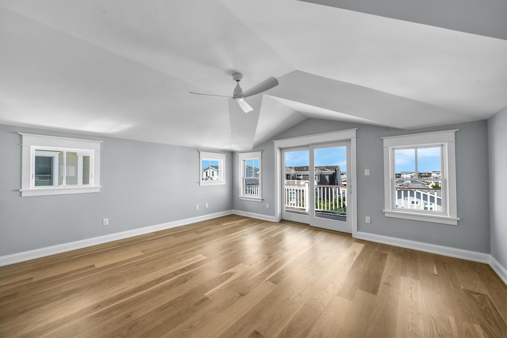 65 E 24th Street - Picture 40