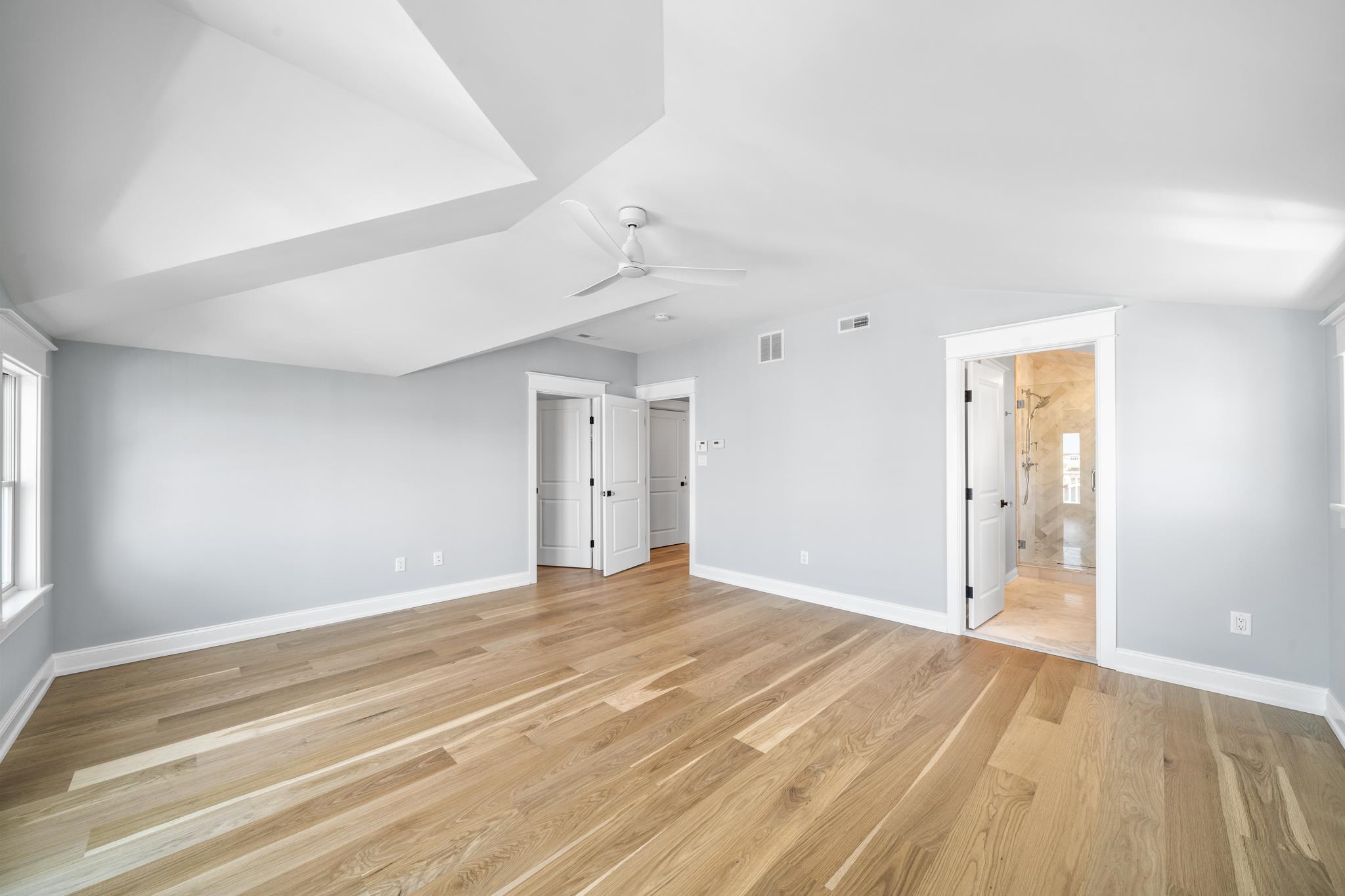 65 E 24th Street - Picture 41
