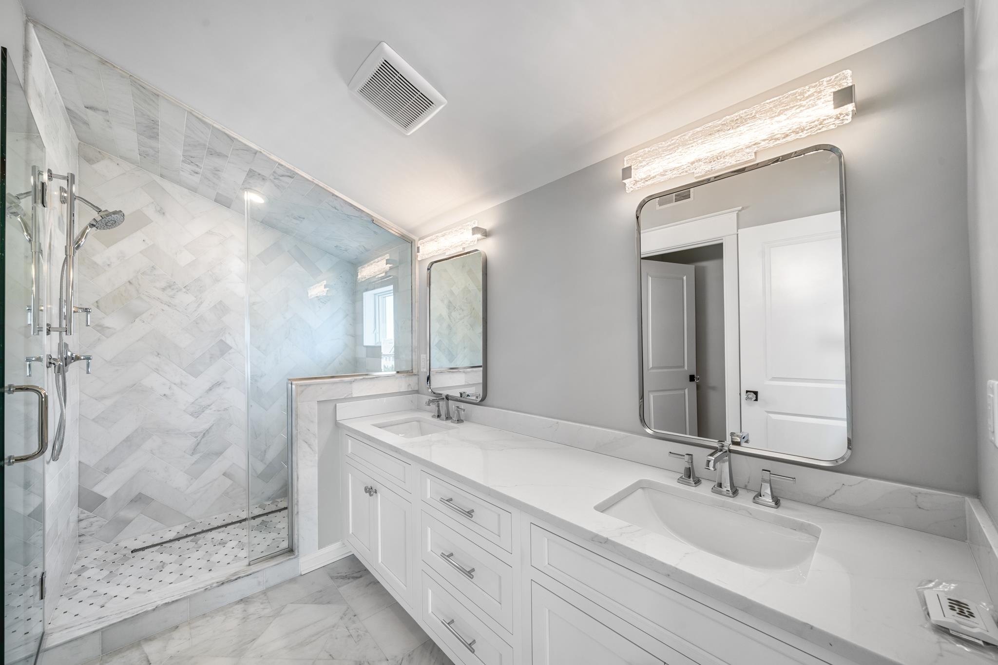 65 E 24th Street - Picture 42