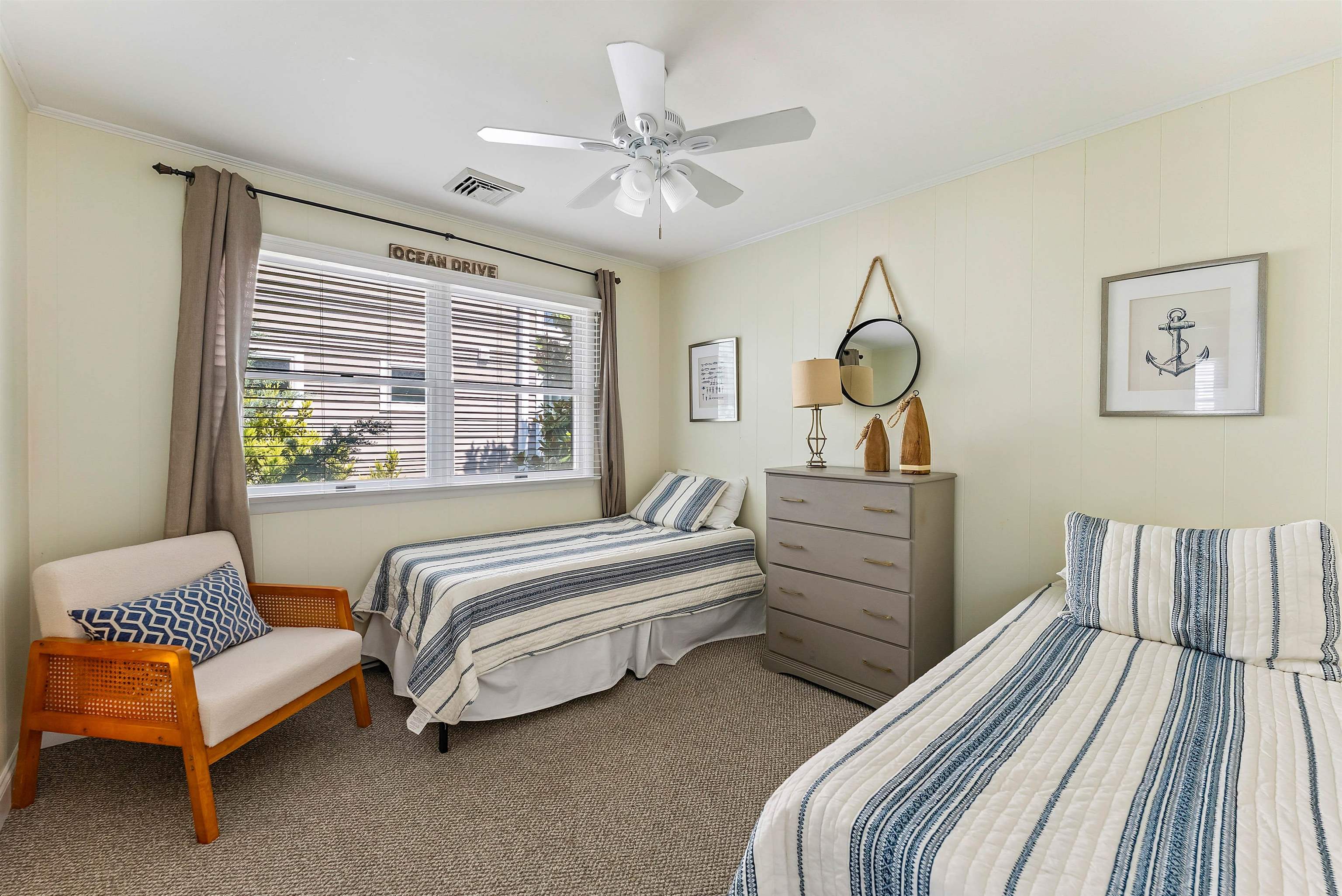 460 20th Street - Picture 17