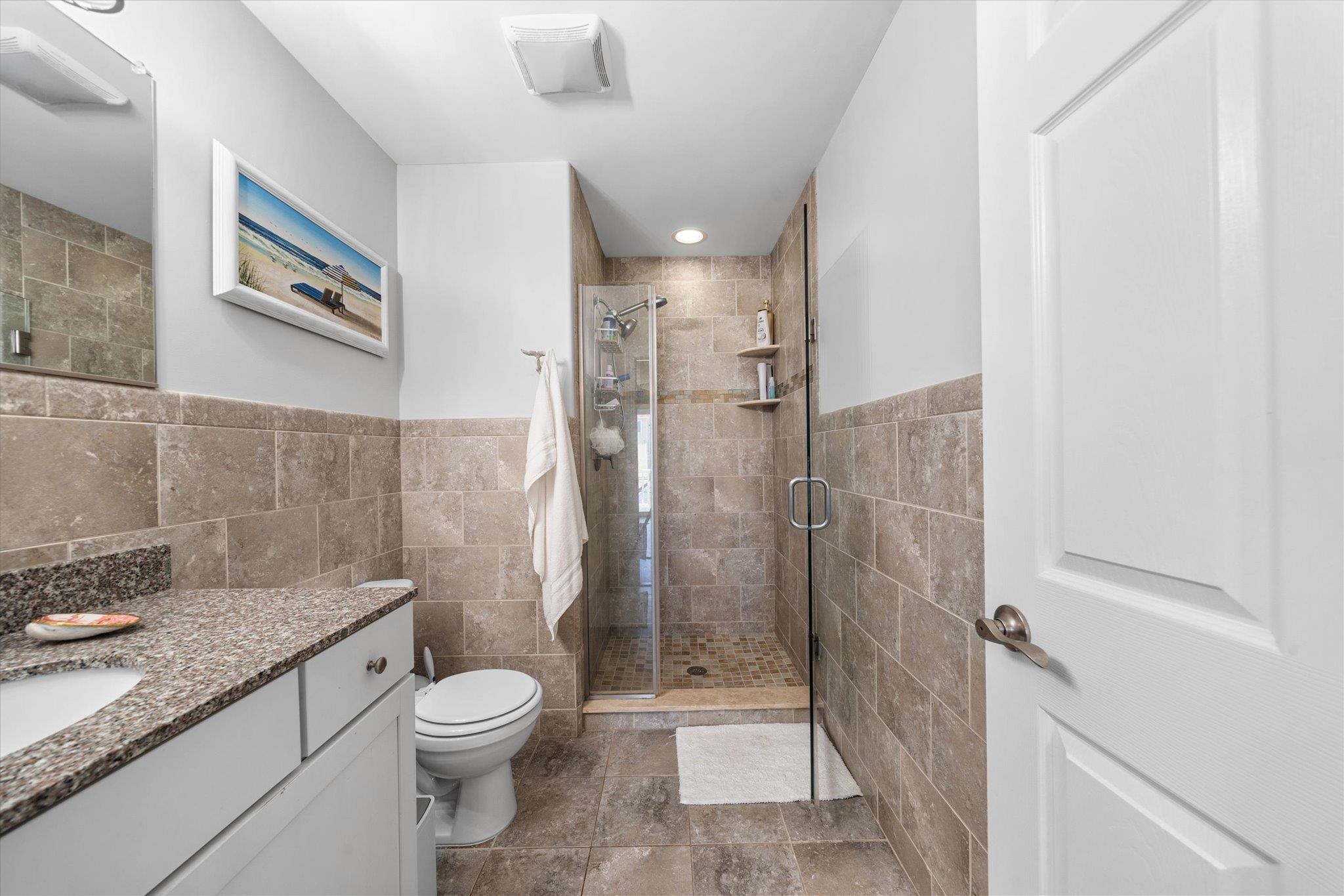 110 W Walnut Avenue