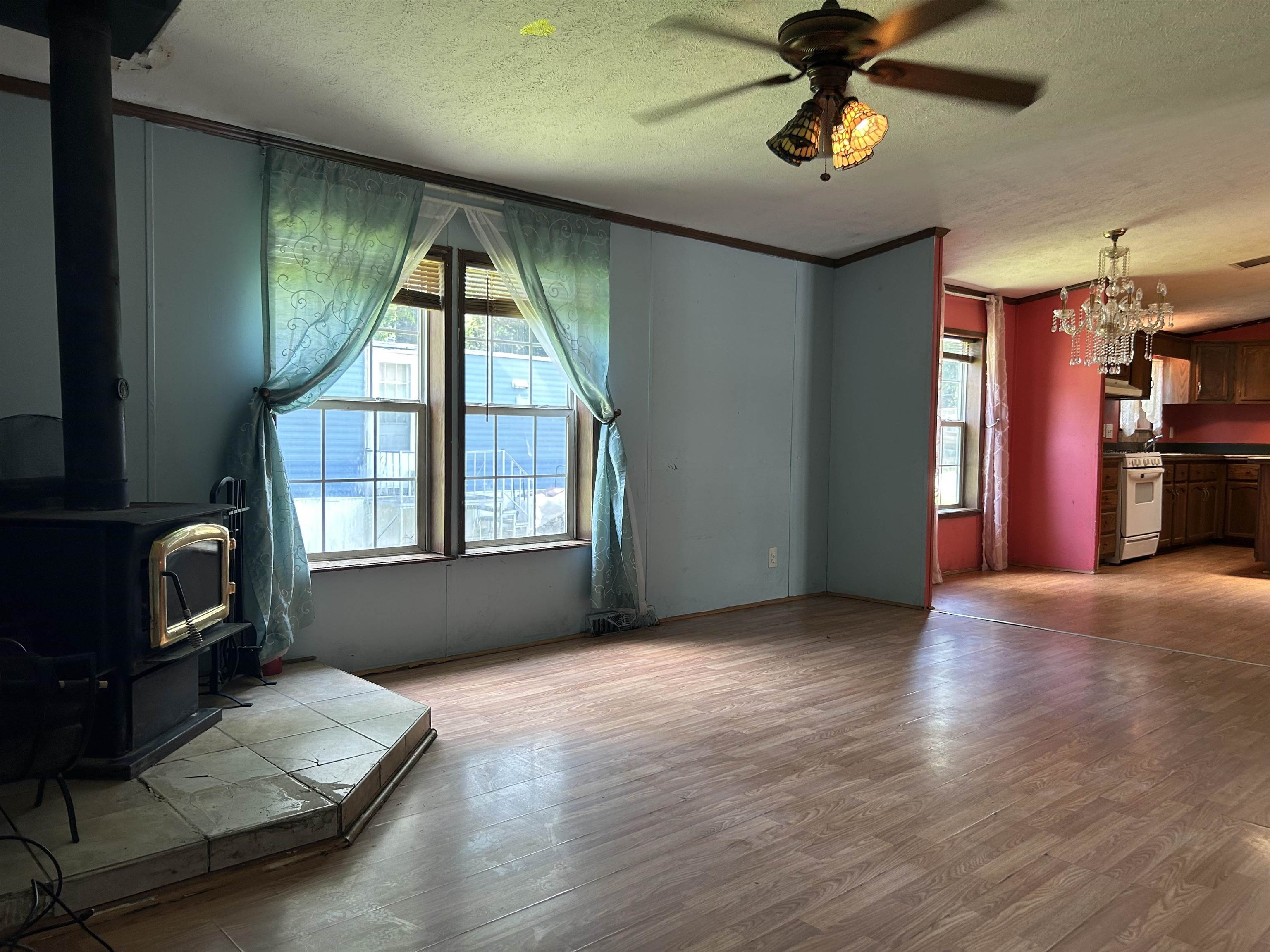 2528 Tilton Road - Picture 12