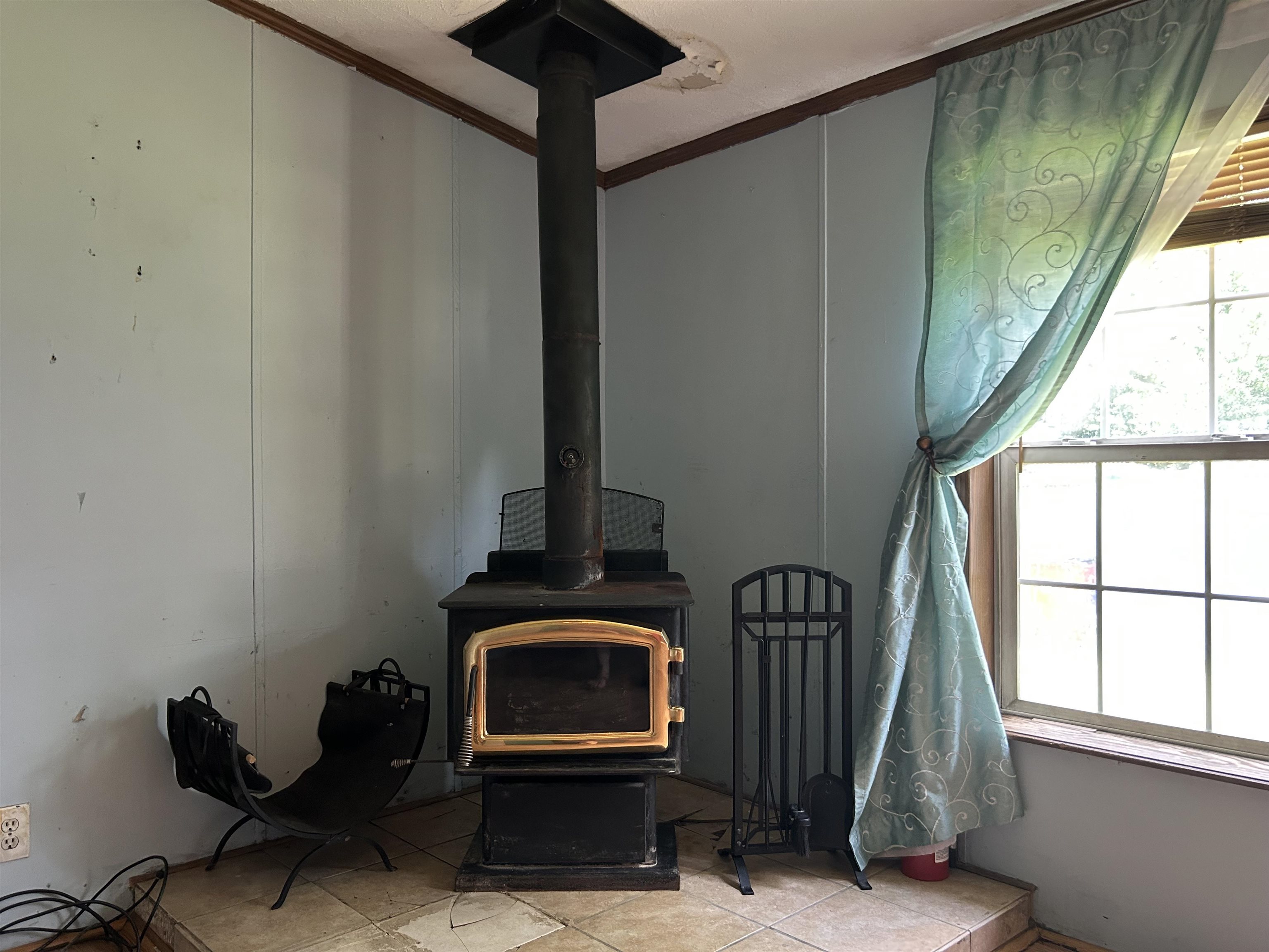 2528 Tilton Road - Picture 13